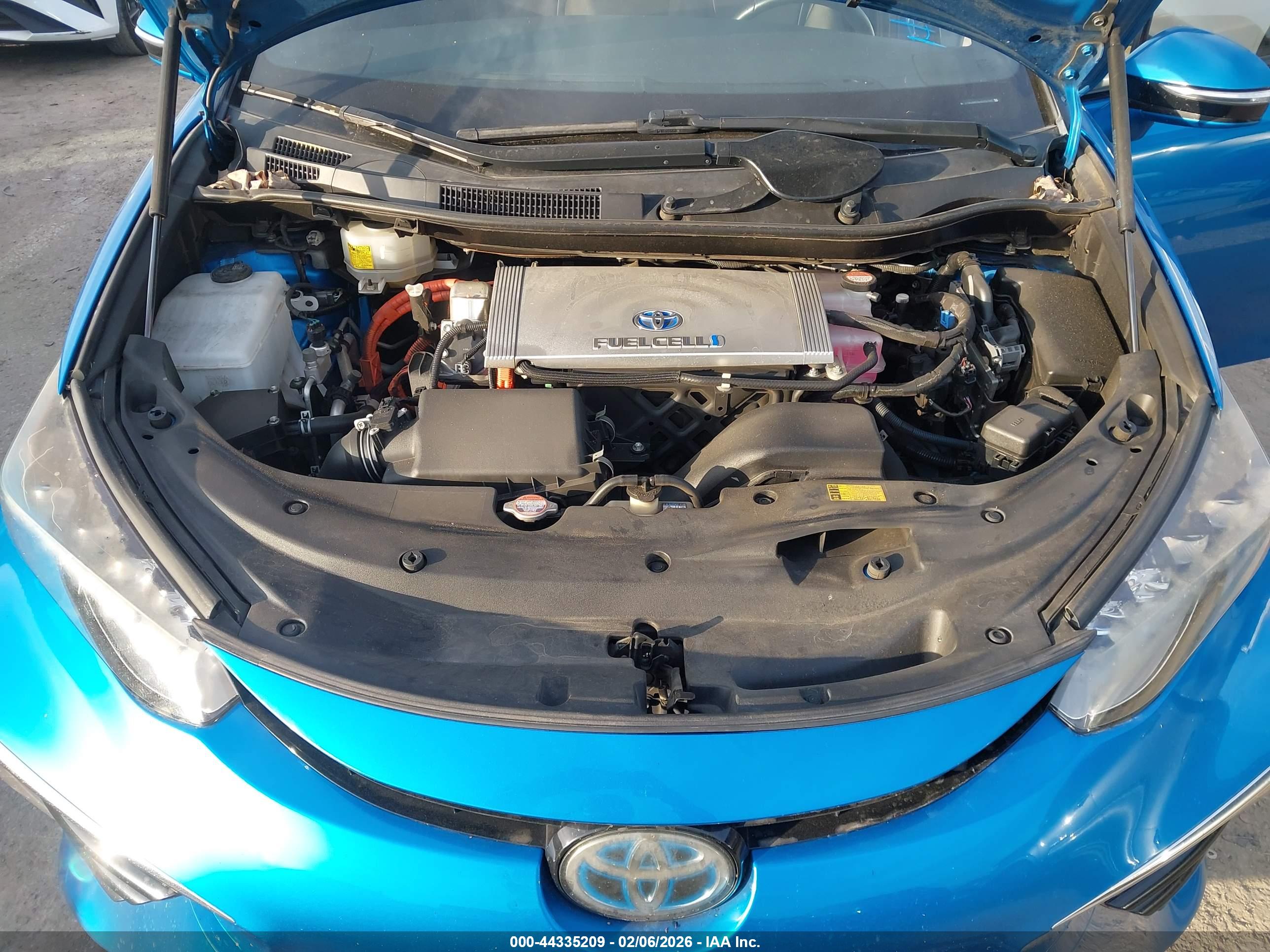 TOYOTA MIRAI image 10