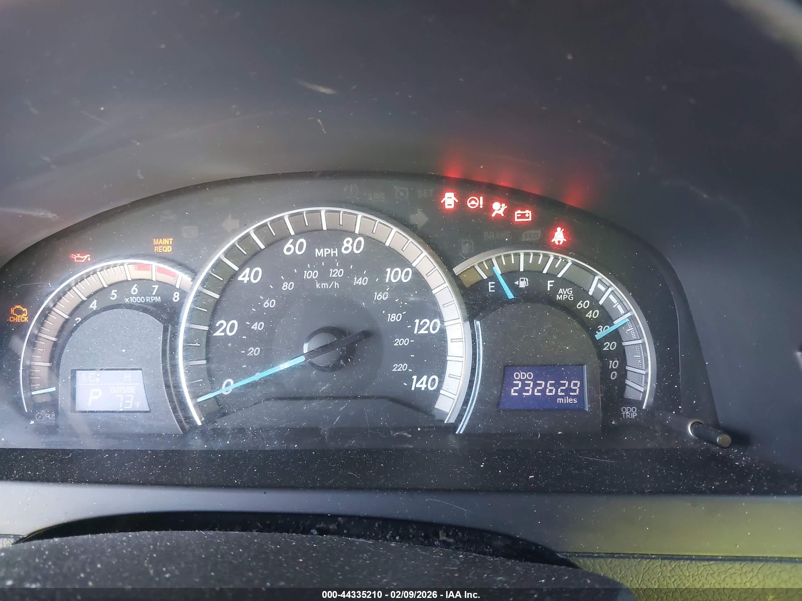 TOYOTA CAMRY image 7