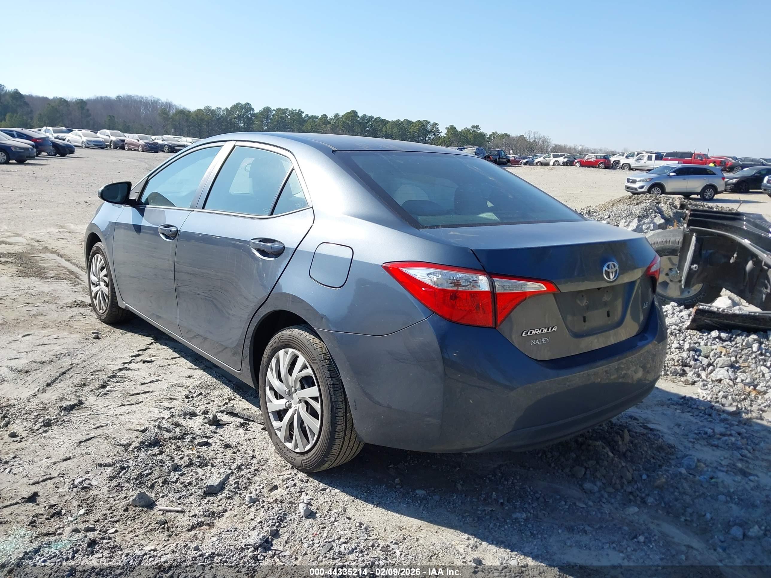 TOYOTA COROLLA image 3