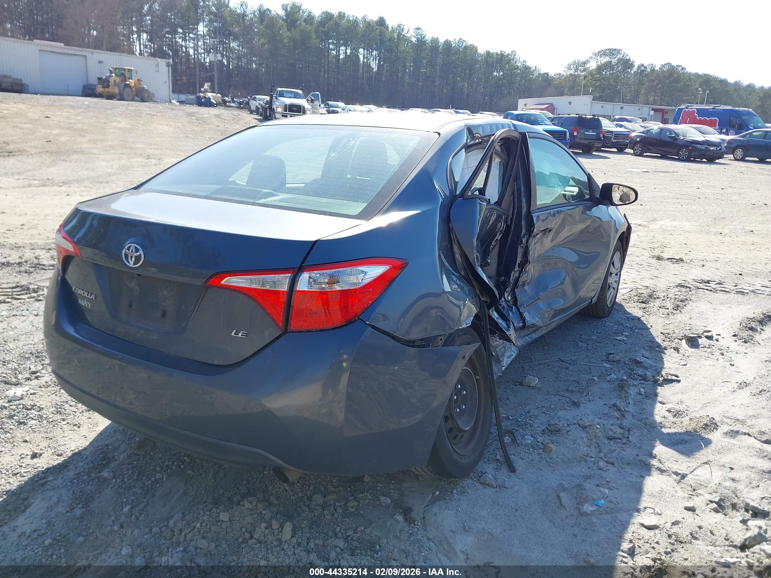 TOYOTA COROLLA image 4