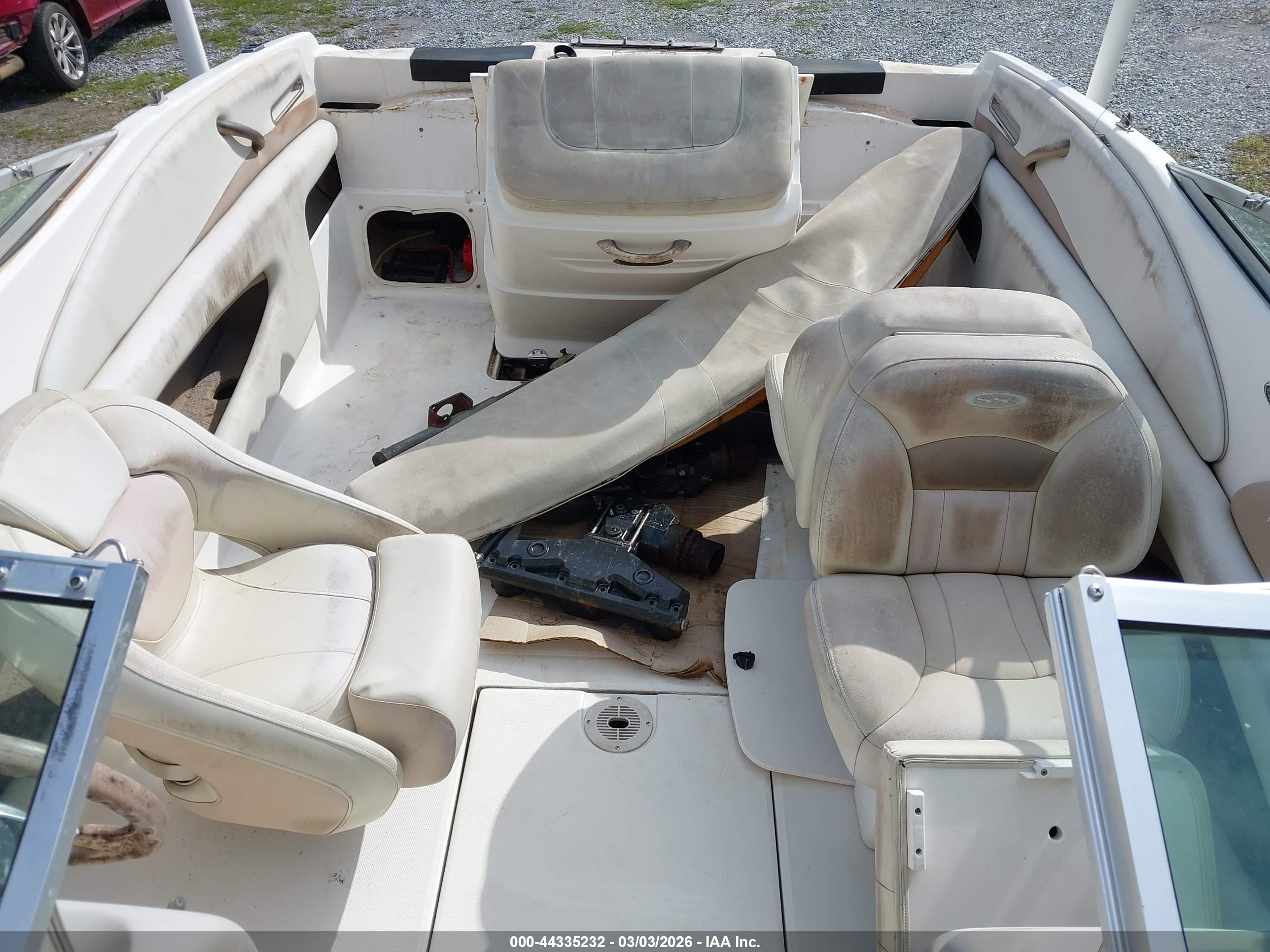 CHAPARRAL 21' image 8