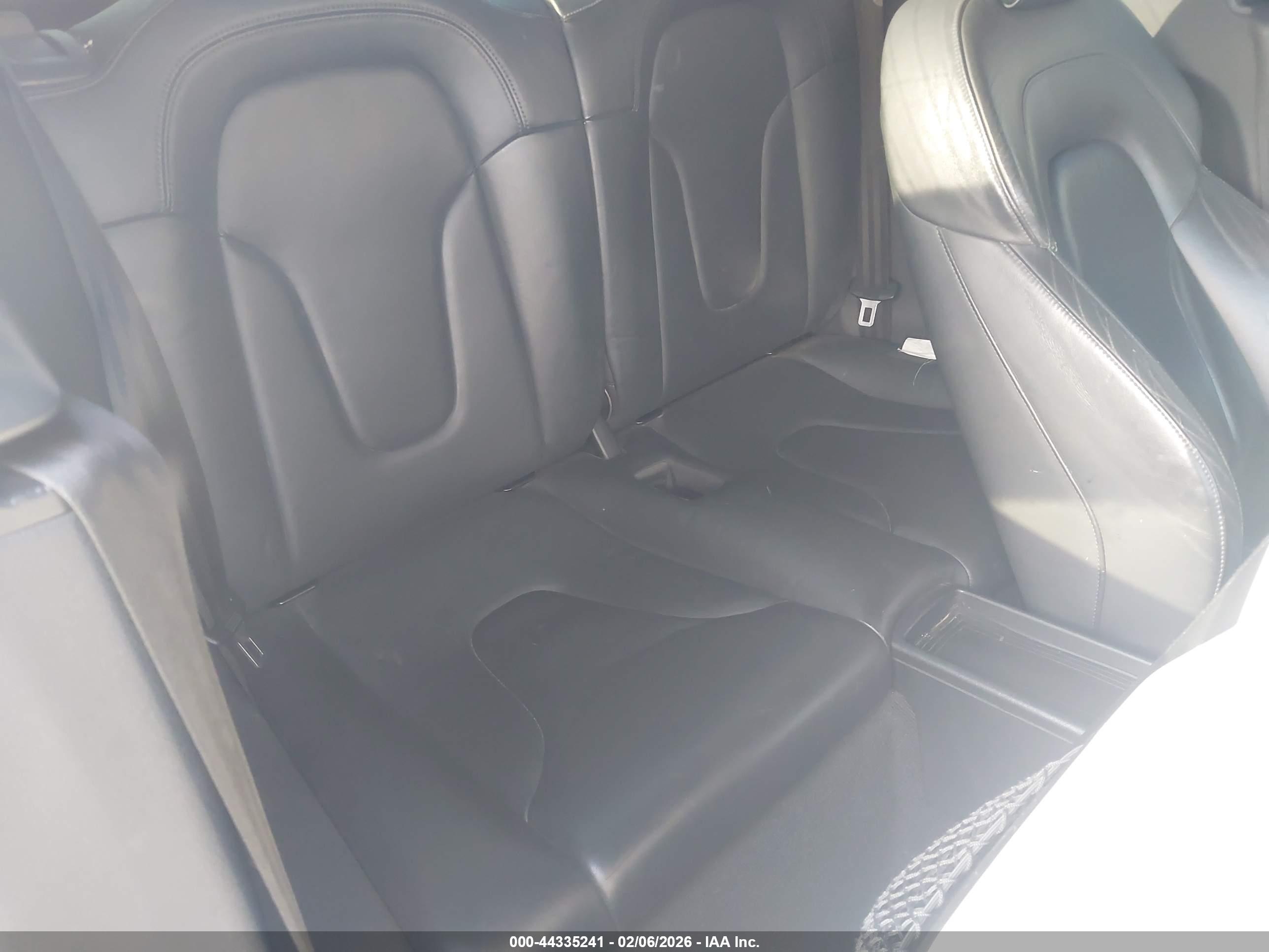 AUDI TT image 8