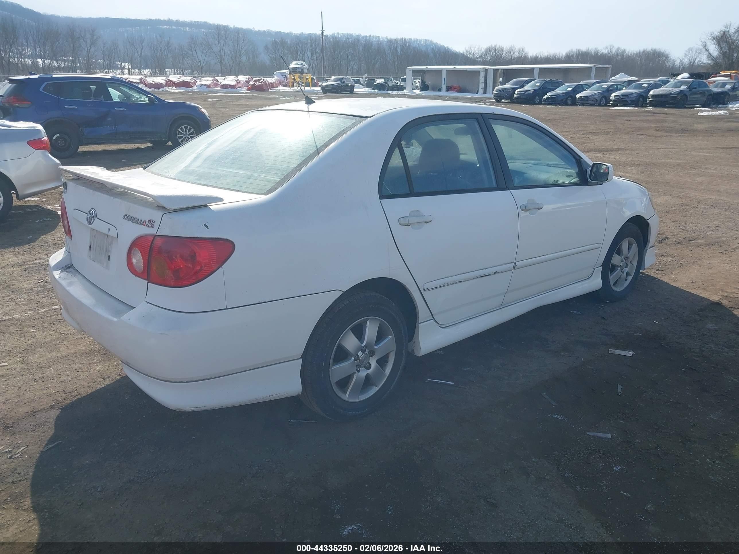 TOYOTA COROLLA image 4