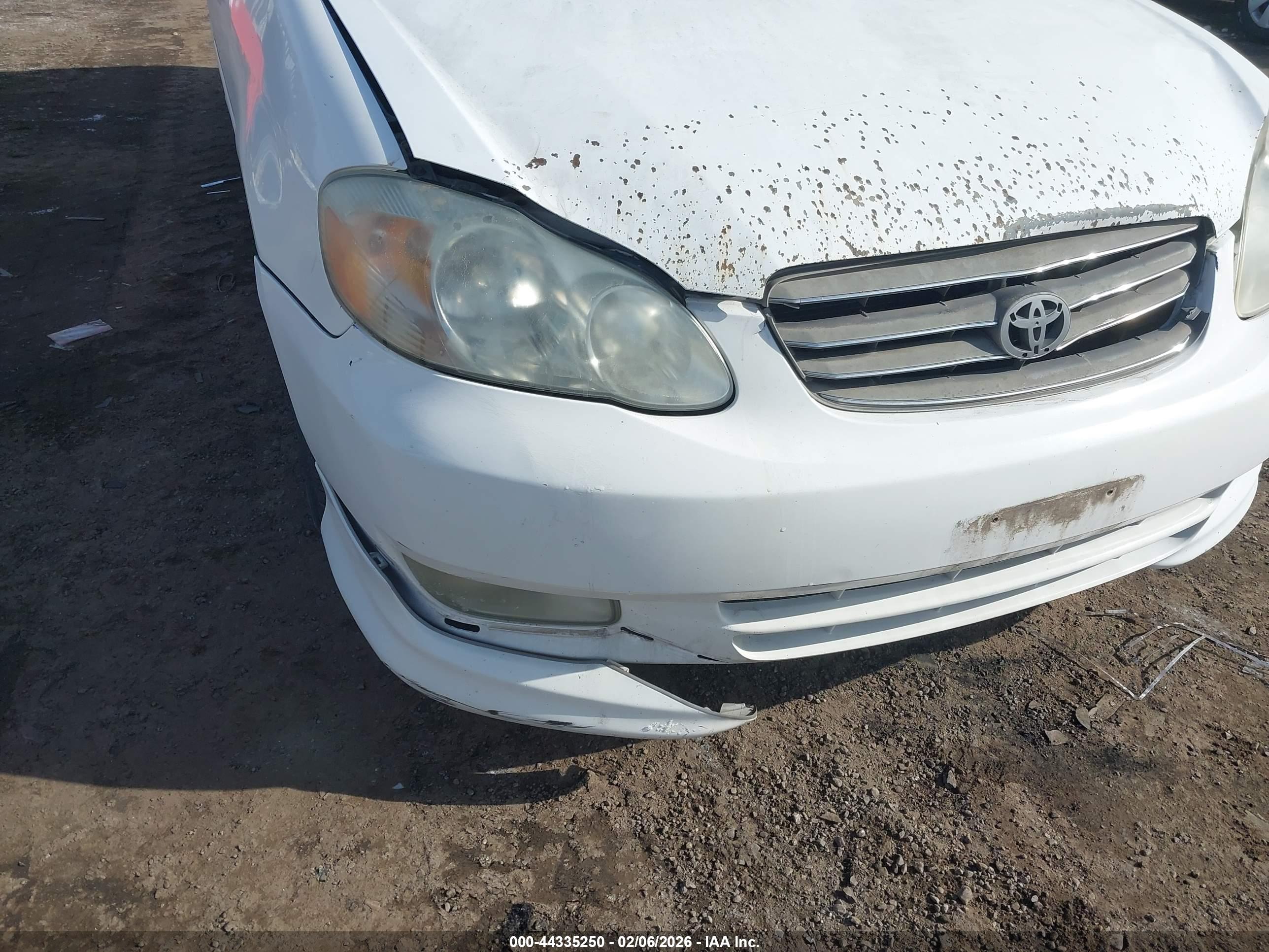 TOYOTA COROLLA image 6