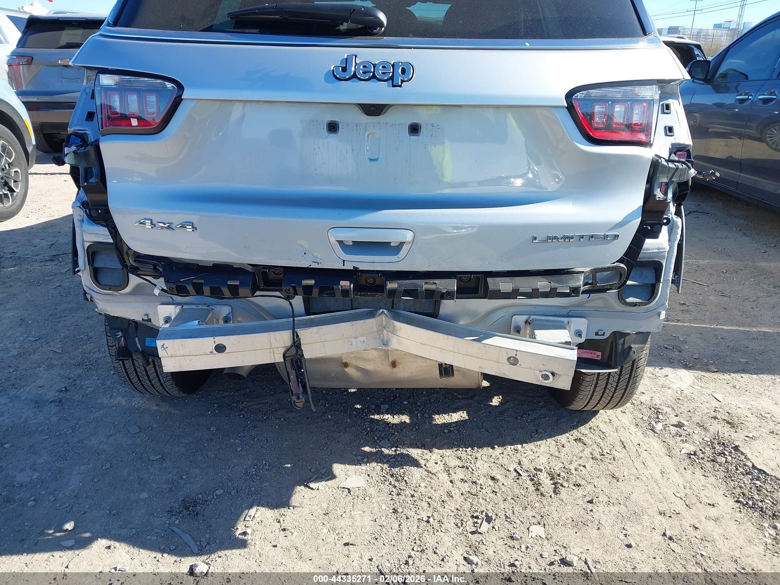 JEEP COMPASS image 6