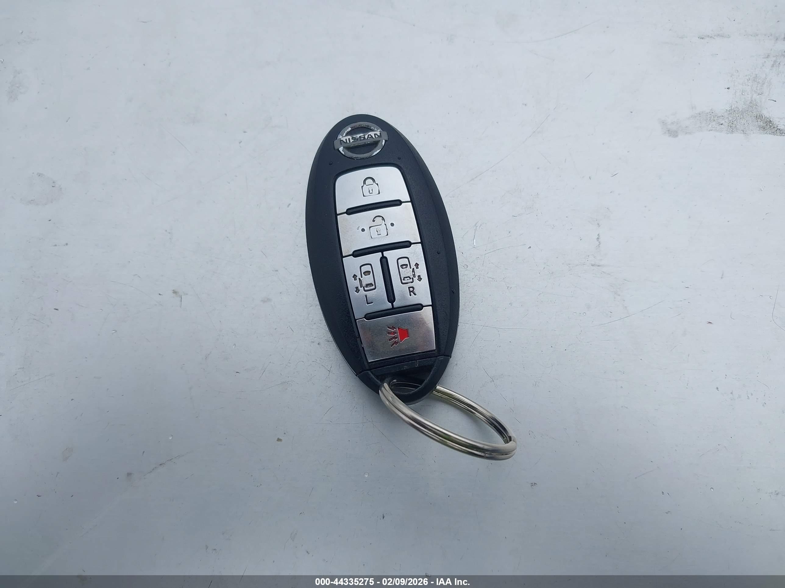 NISSAN QUEST image 11