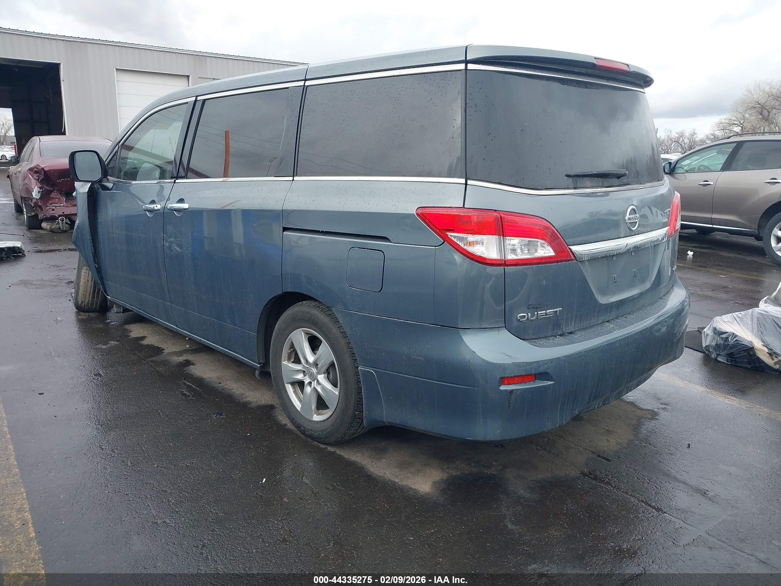 NISSAN QUEST image 3
