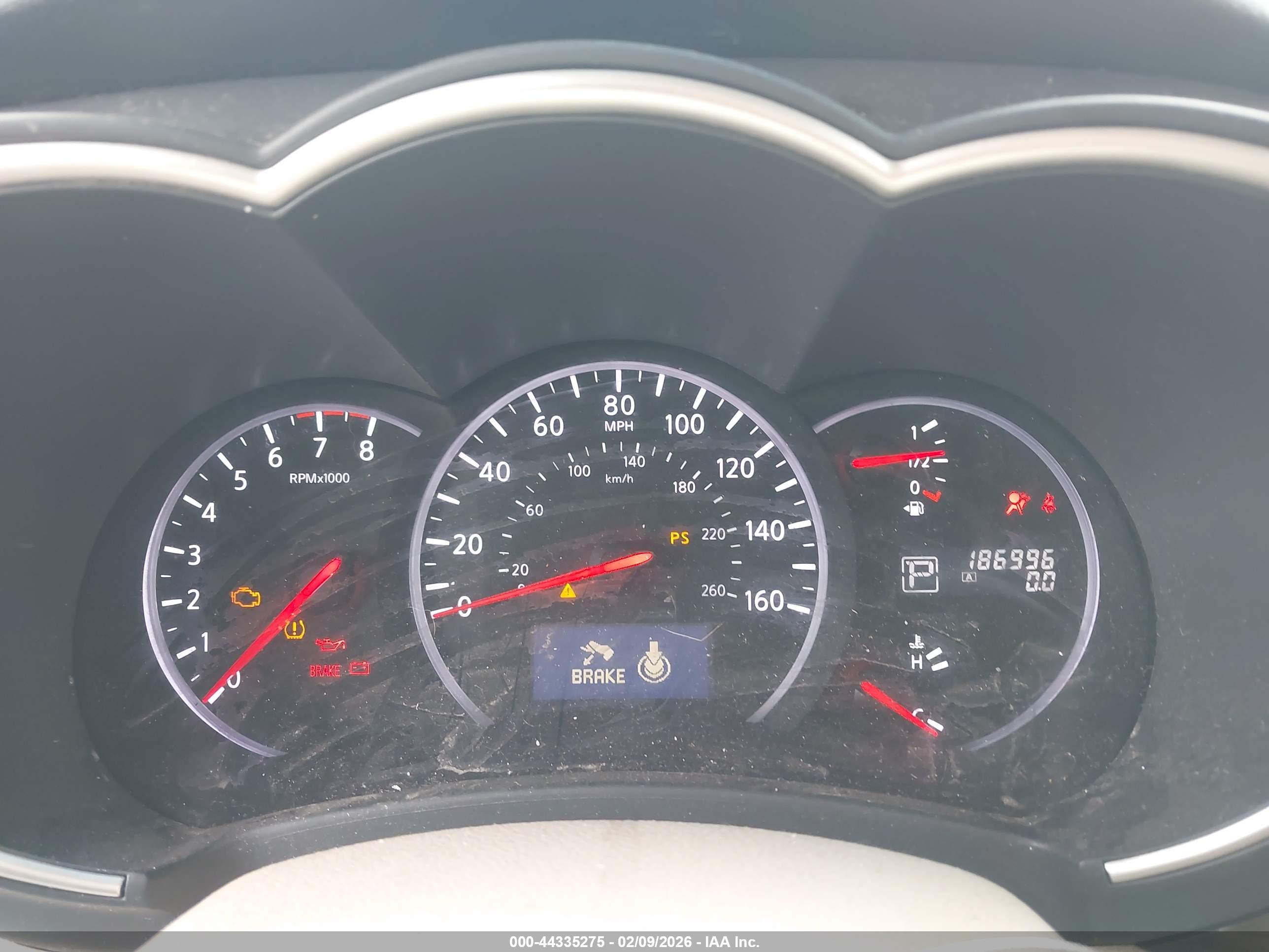 NISSAN QUEST image 7