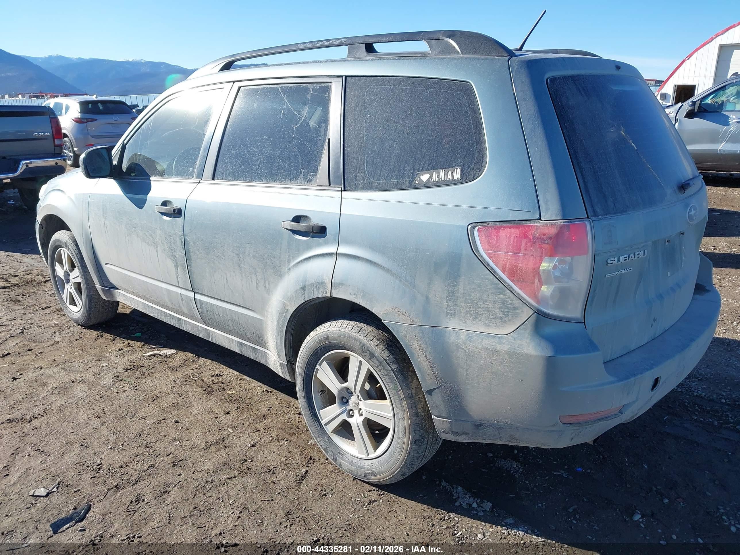 SUBARU FORESTER image 3