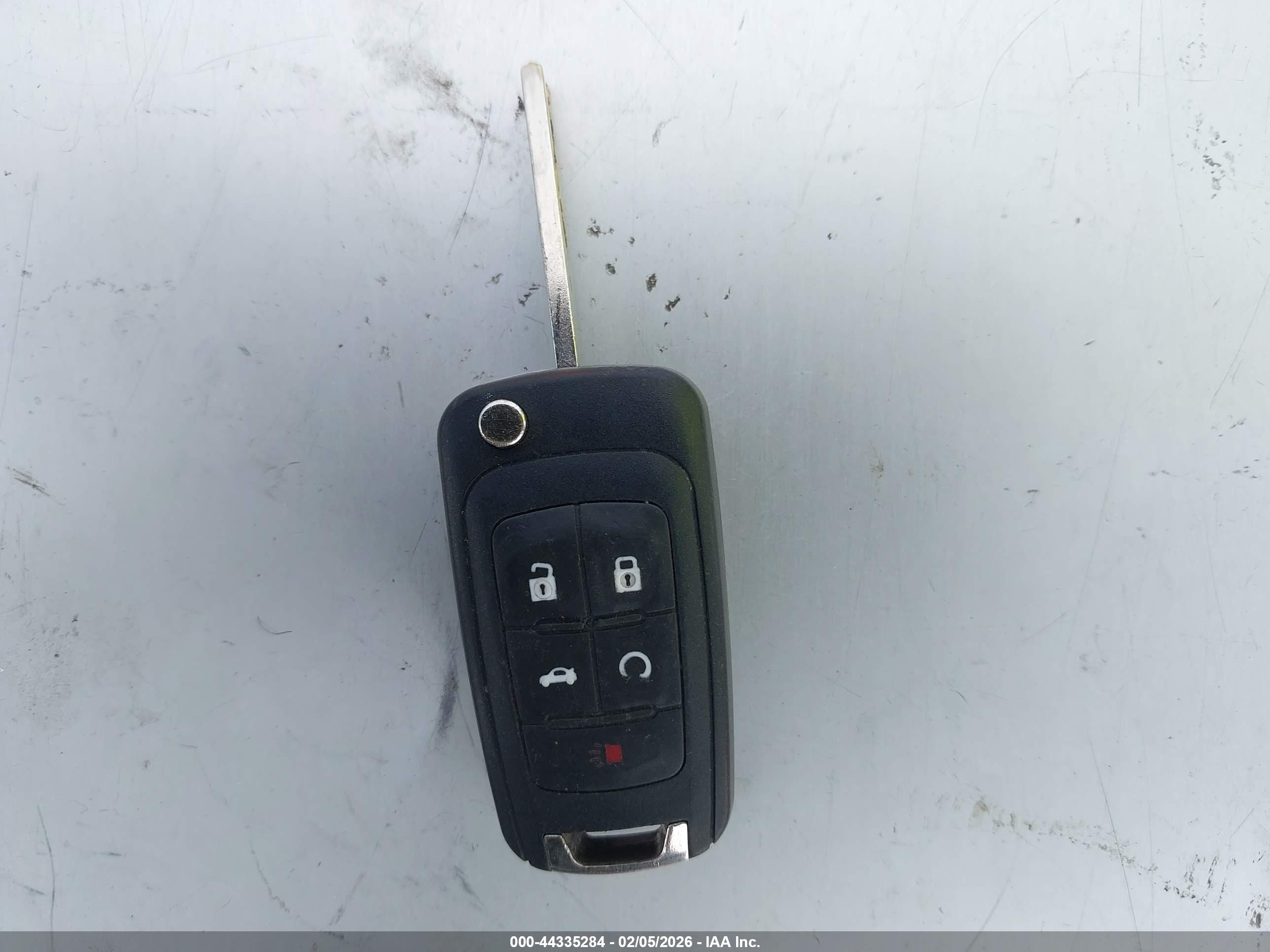 CHEVROLET TRAX image 11