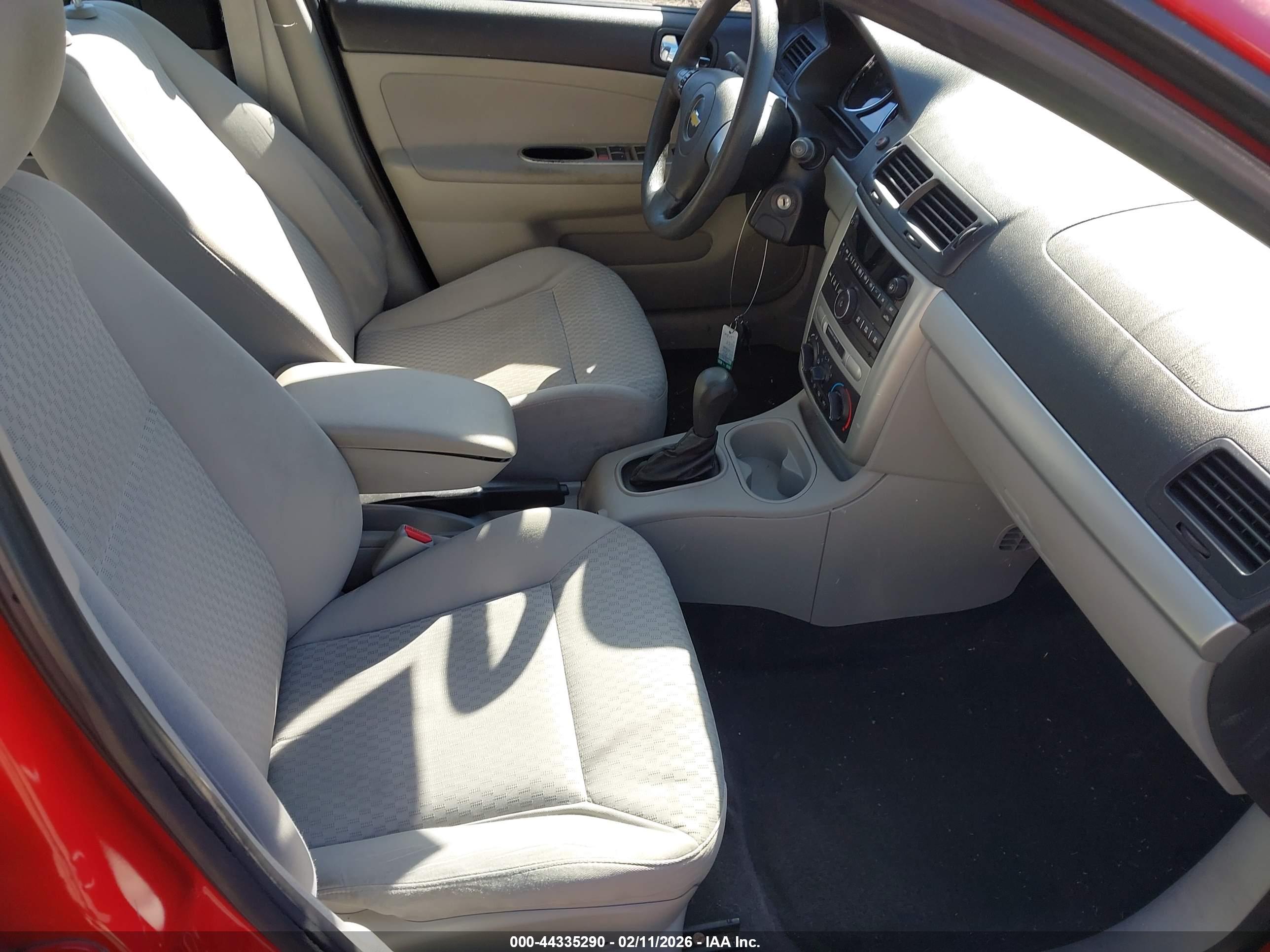CHEVROLET COBALT image 5
