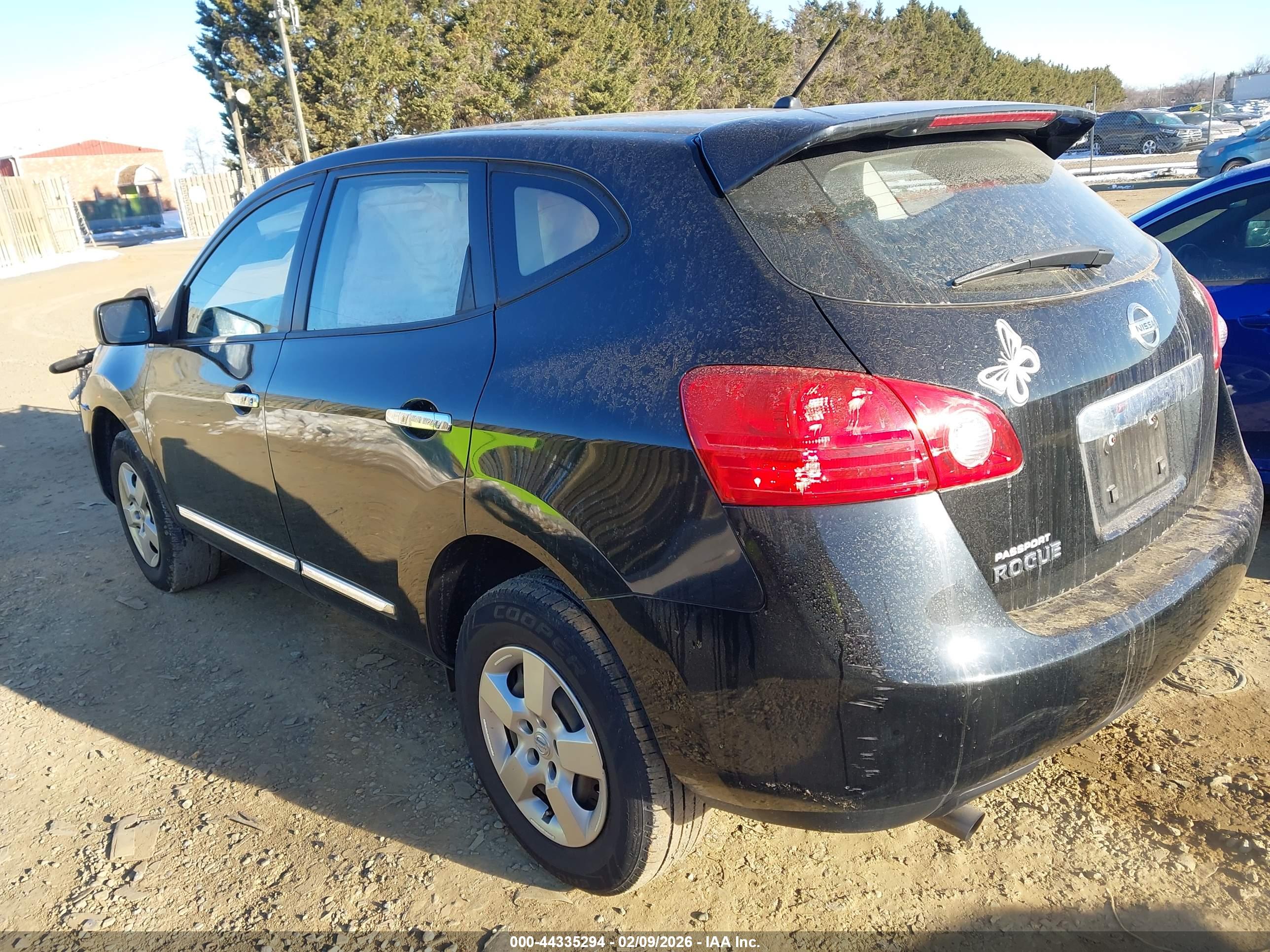 NISSAN ROGUE image 3