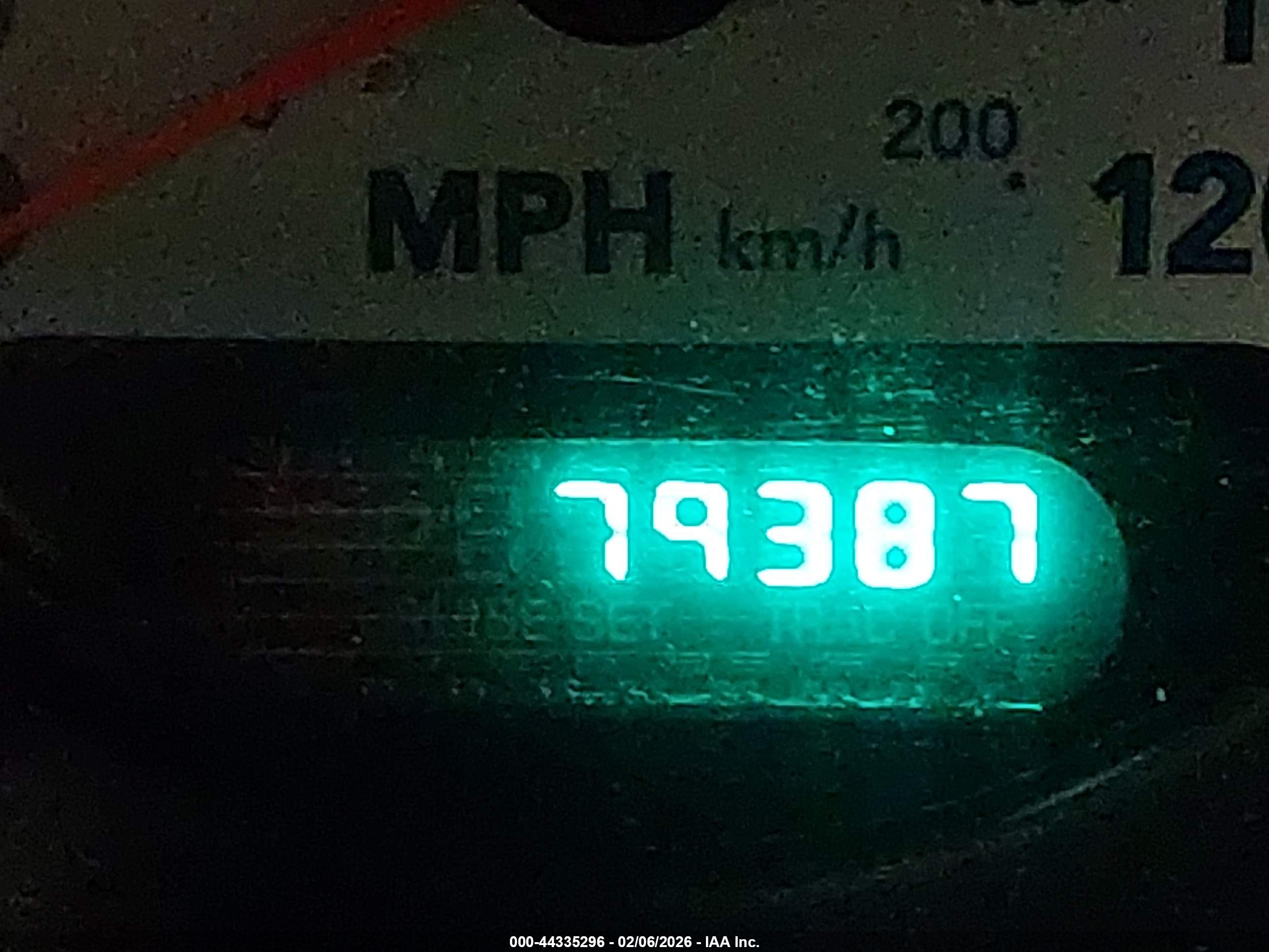DODGE CARAVAN image 7