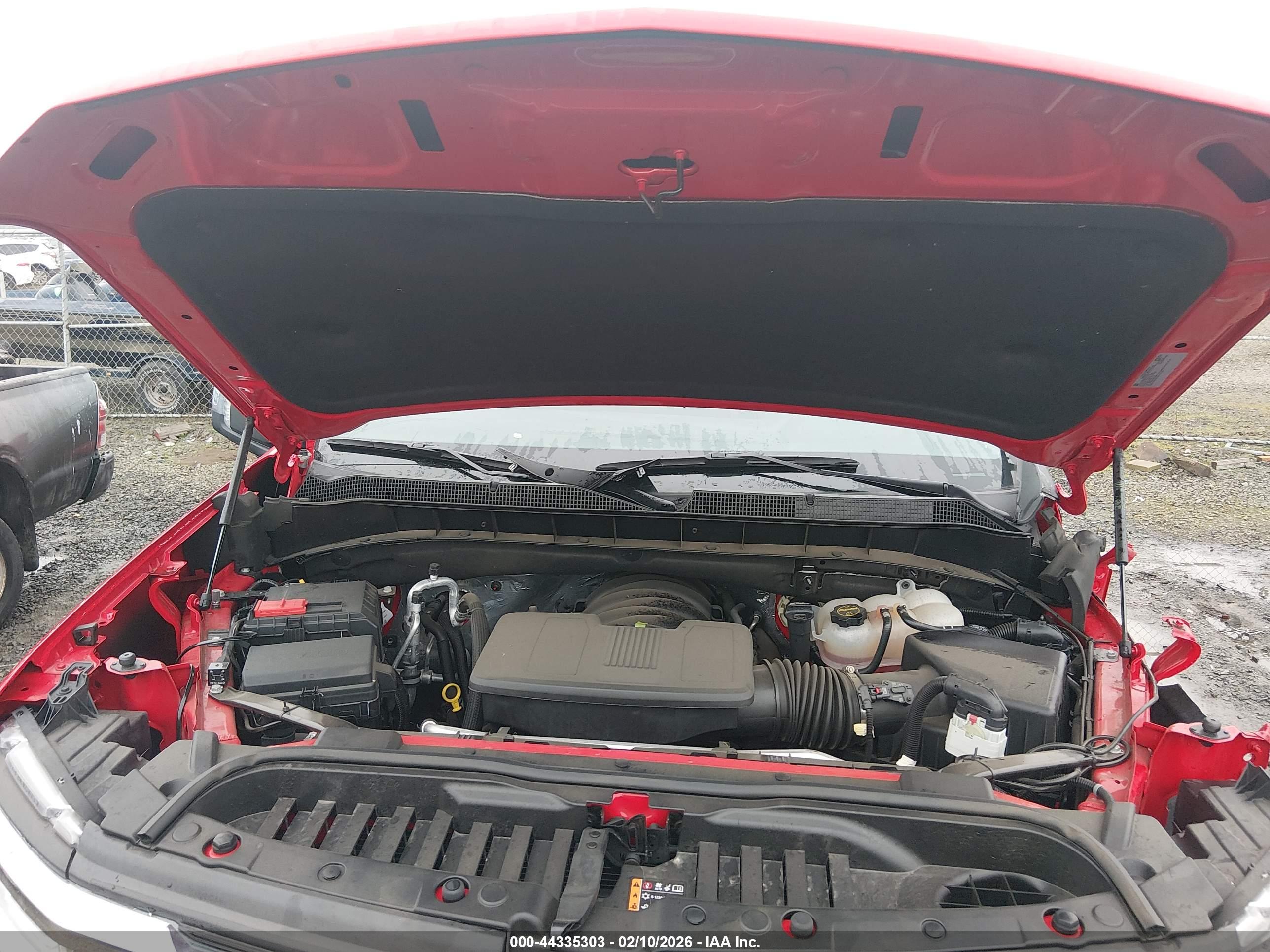 CHEVROLET SILVERADO image 10