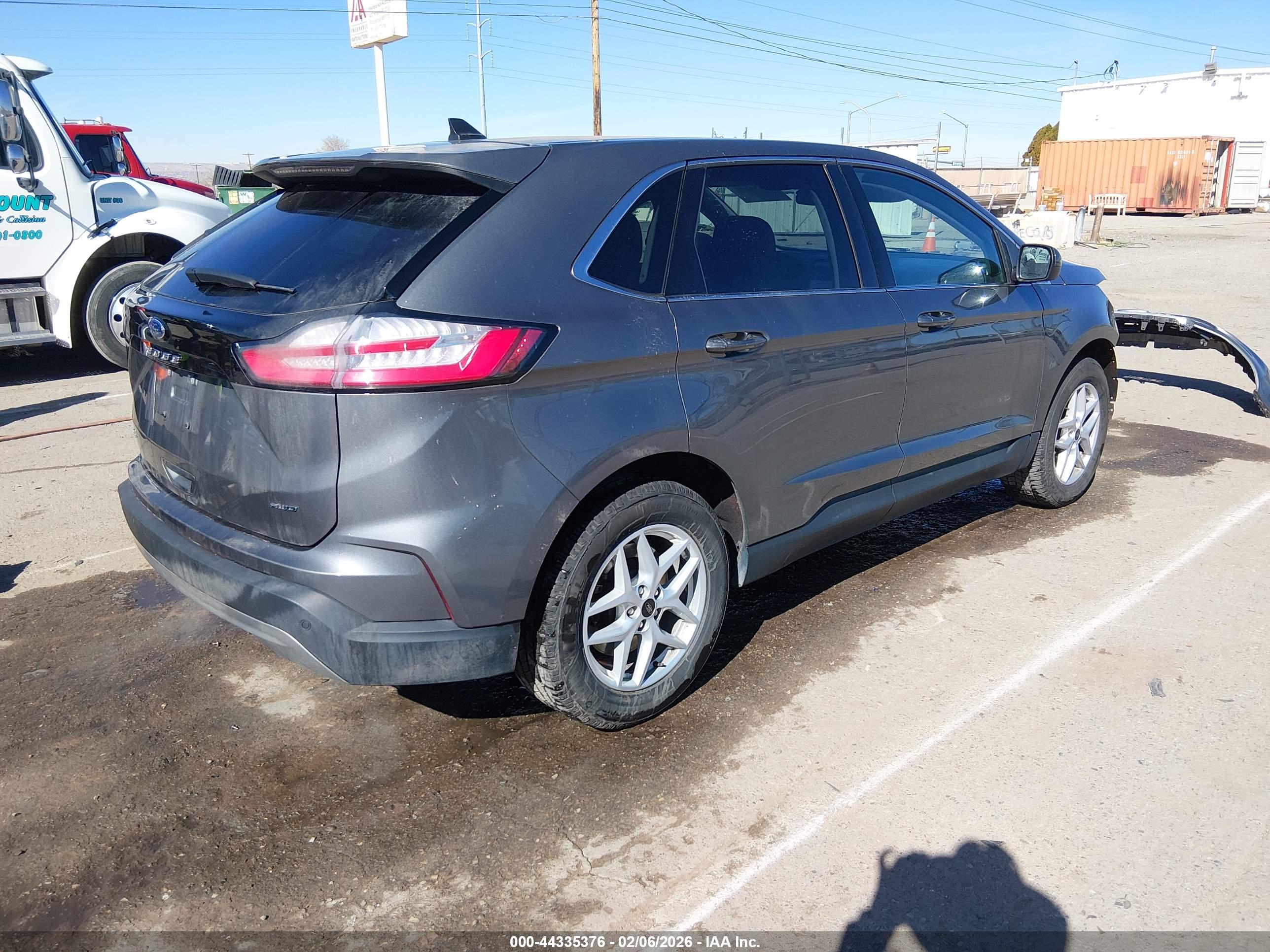 FORD EDGE image 4