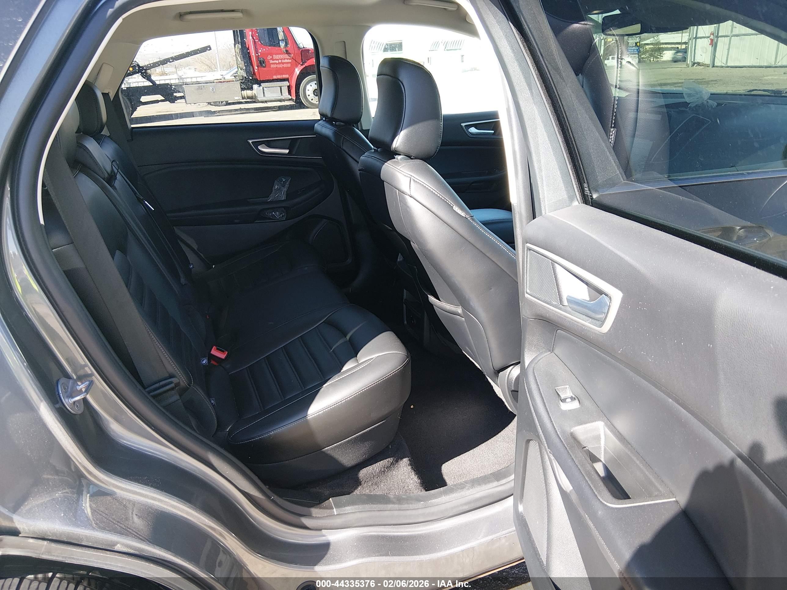 FORD EDGE image 8
