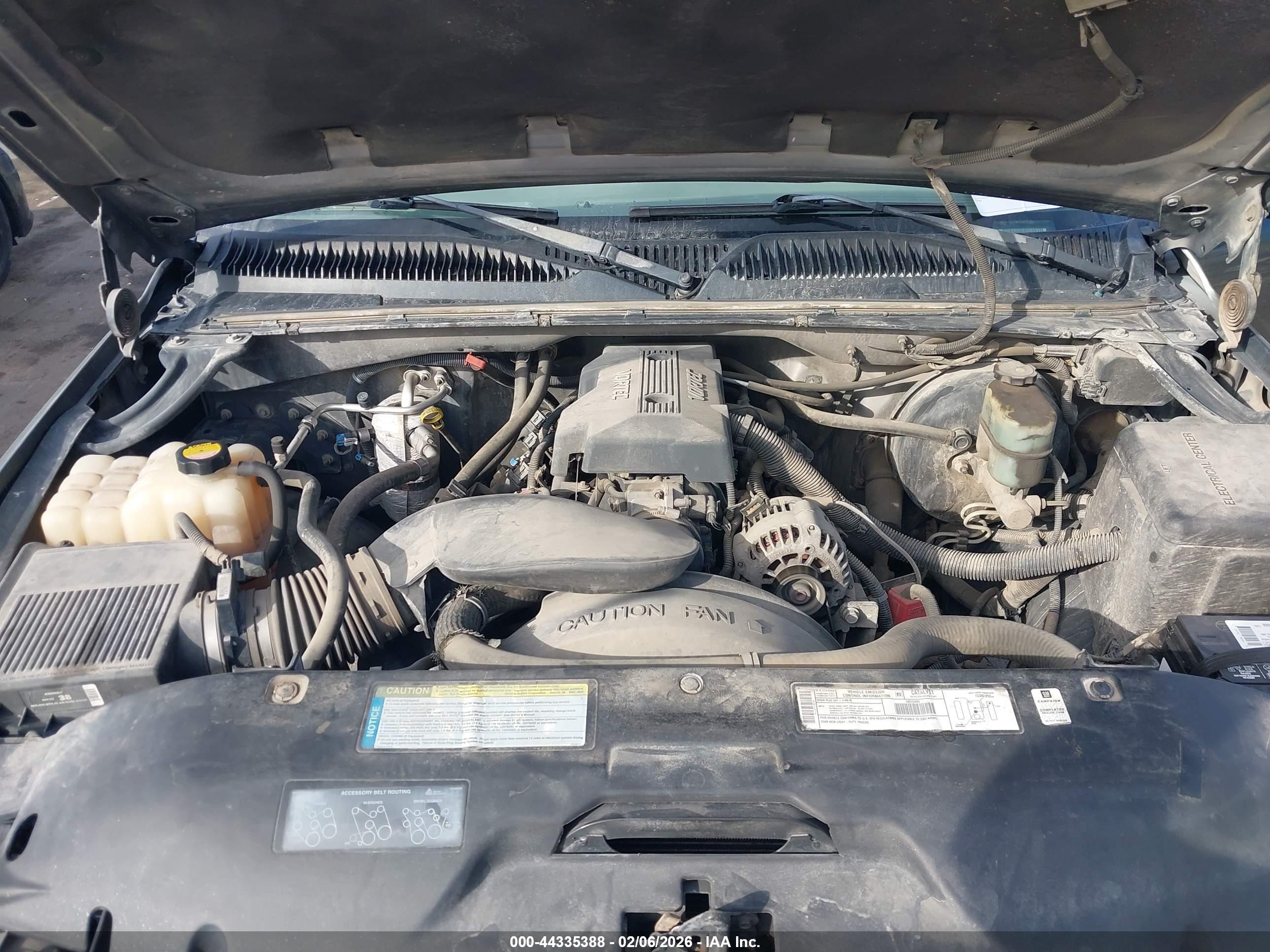 CHEVROLET SILVERADO image 10