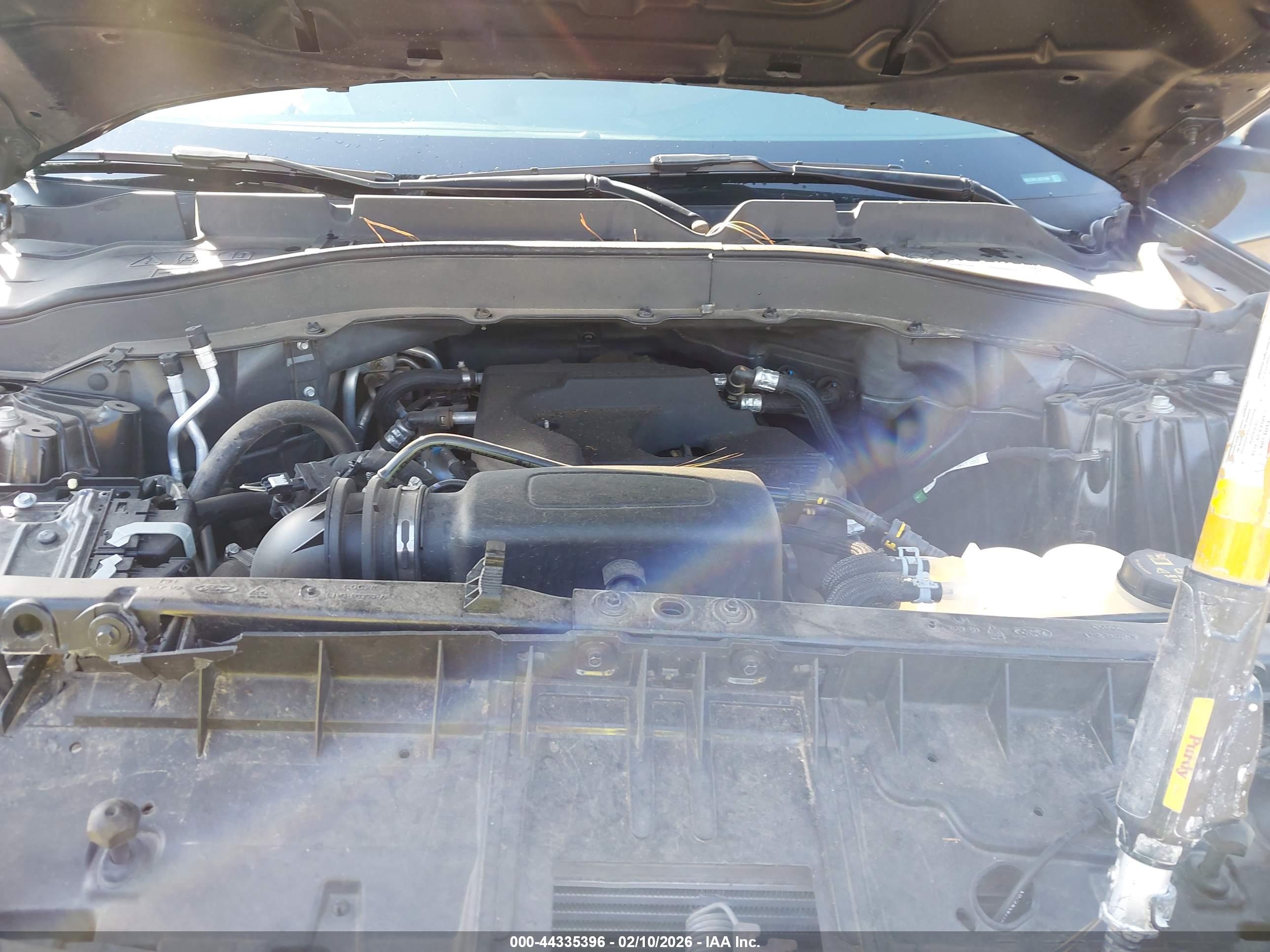 FORD EXPLORER image 10