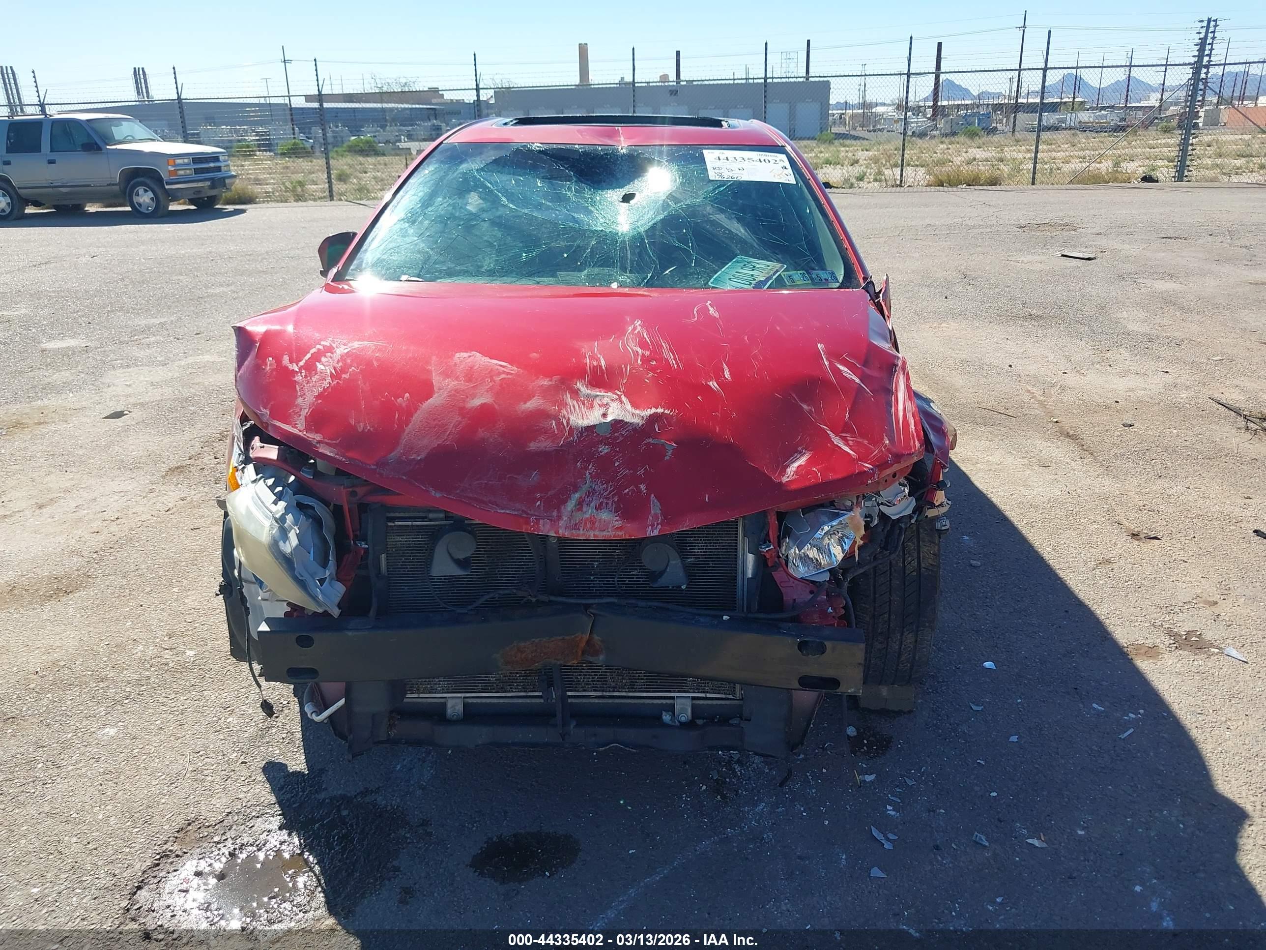 TOYOTA CAMRY image 6