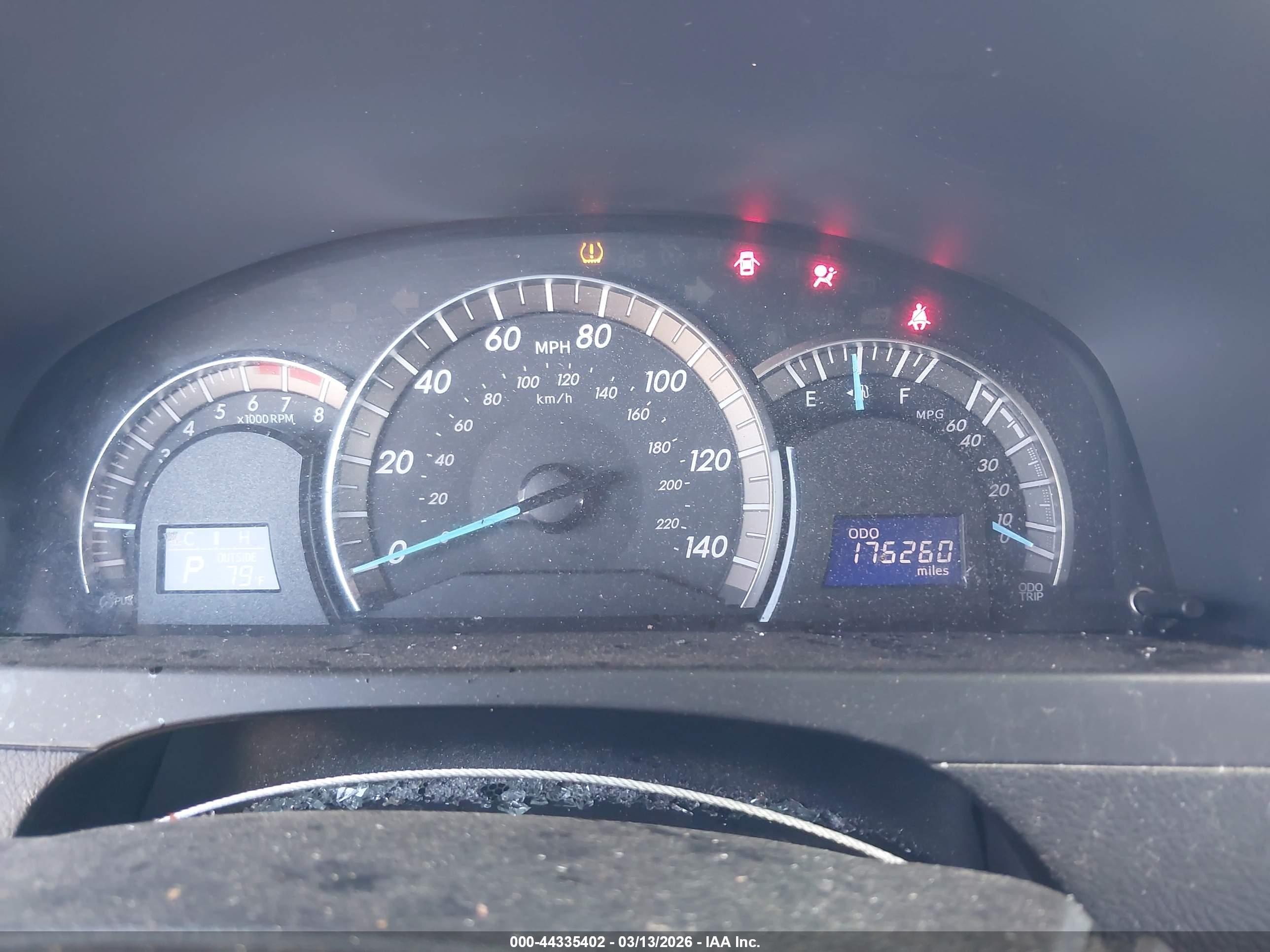 TOYOTA CAMRY image 7