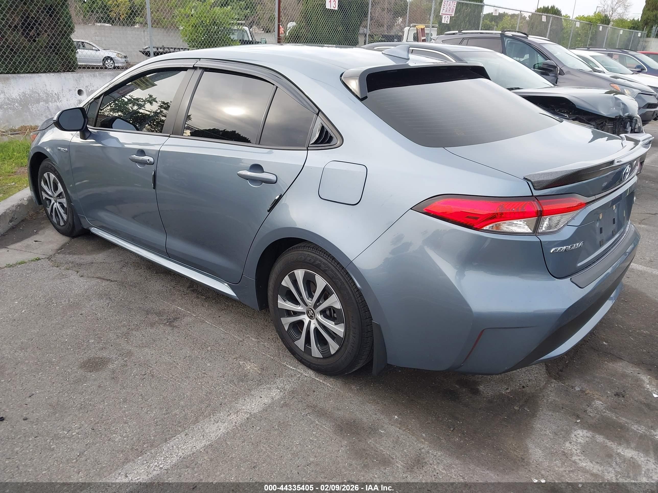 TOYOTA COROLLA image 3