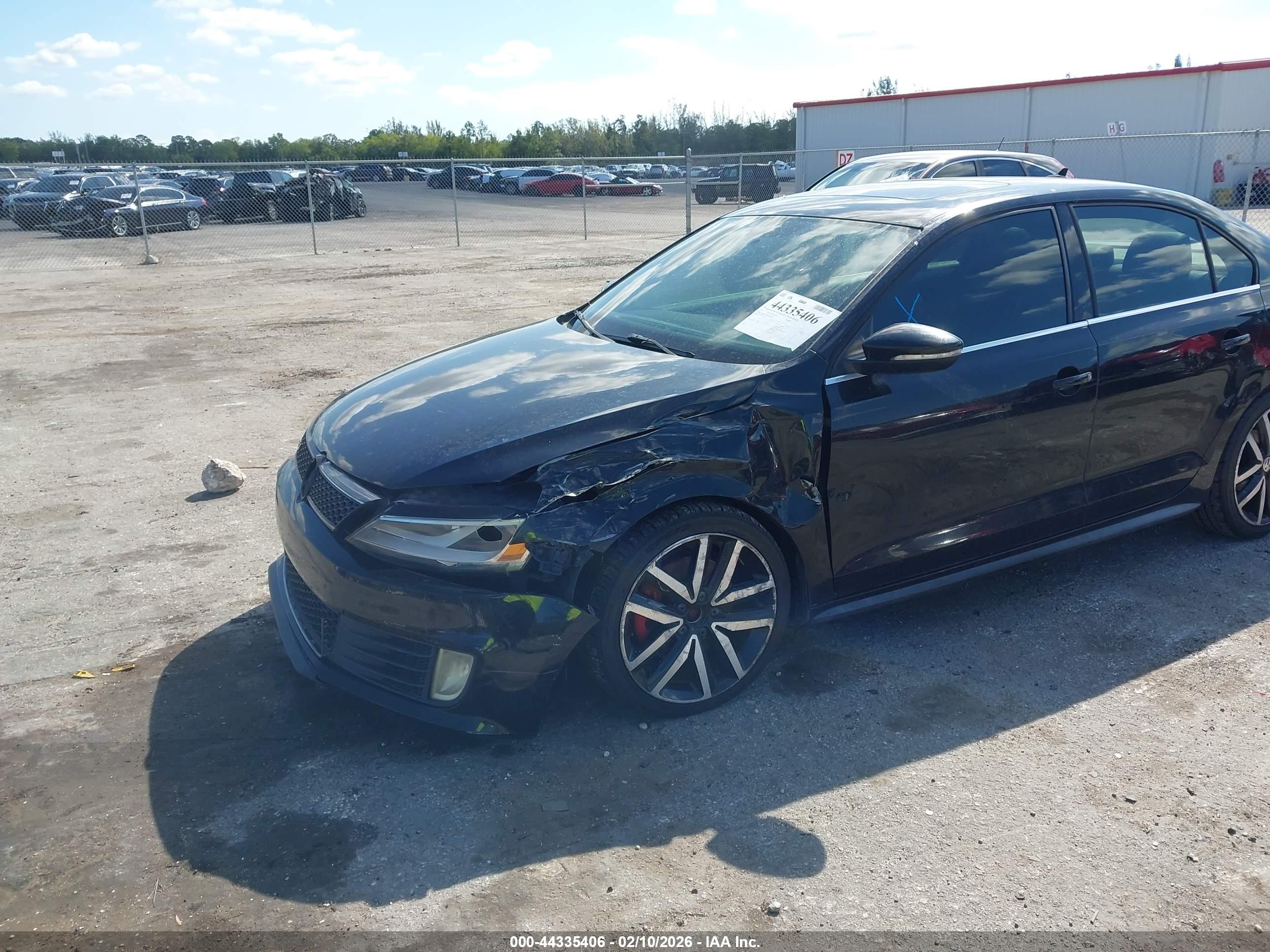 VOLKSWAGEN JETTA image 6