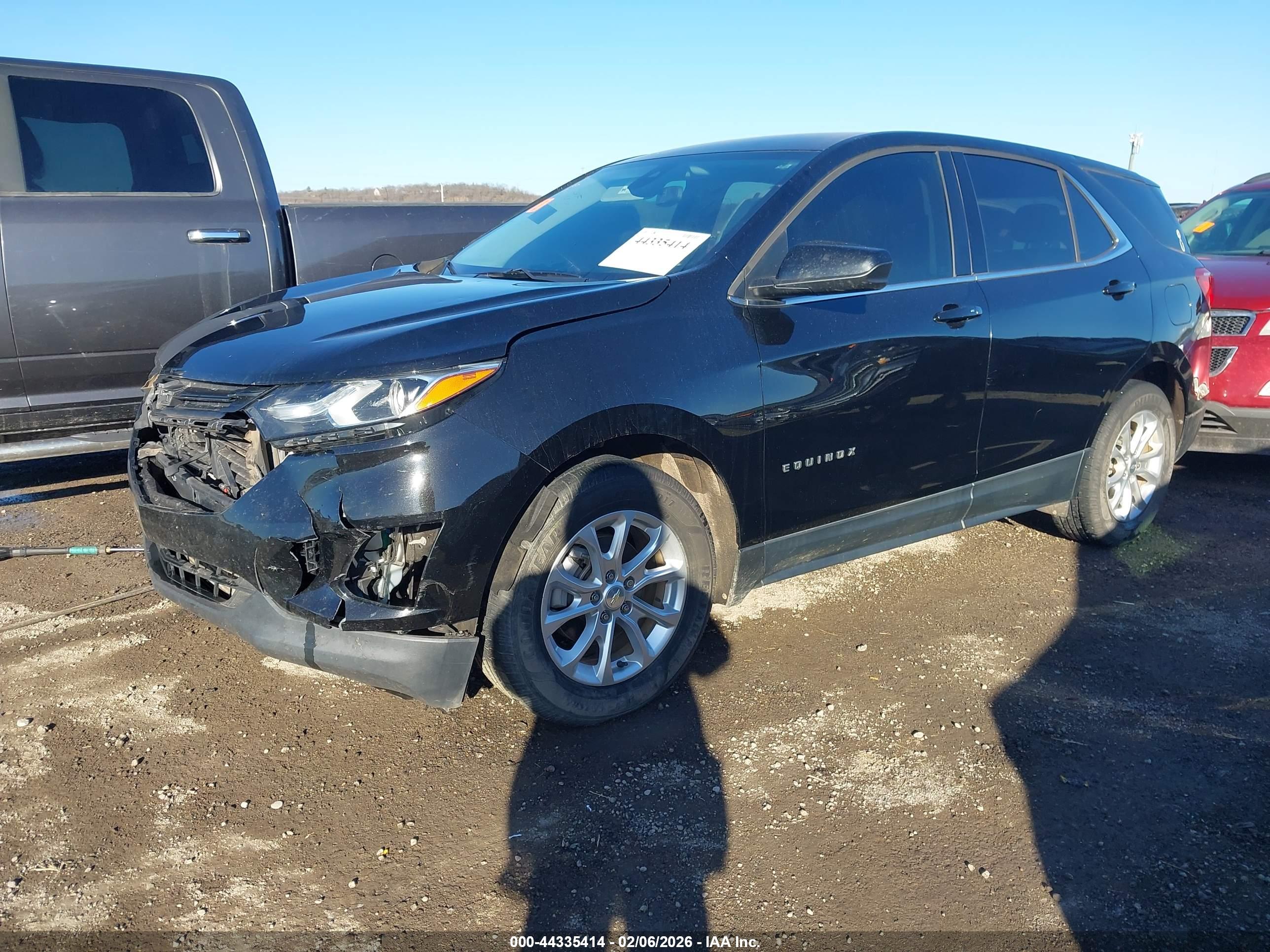 CHEVROLET EQUINOX image 2