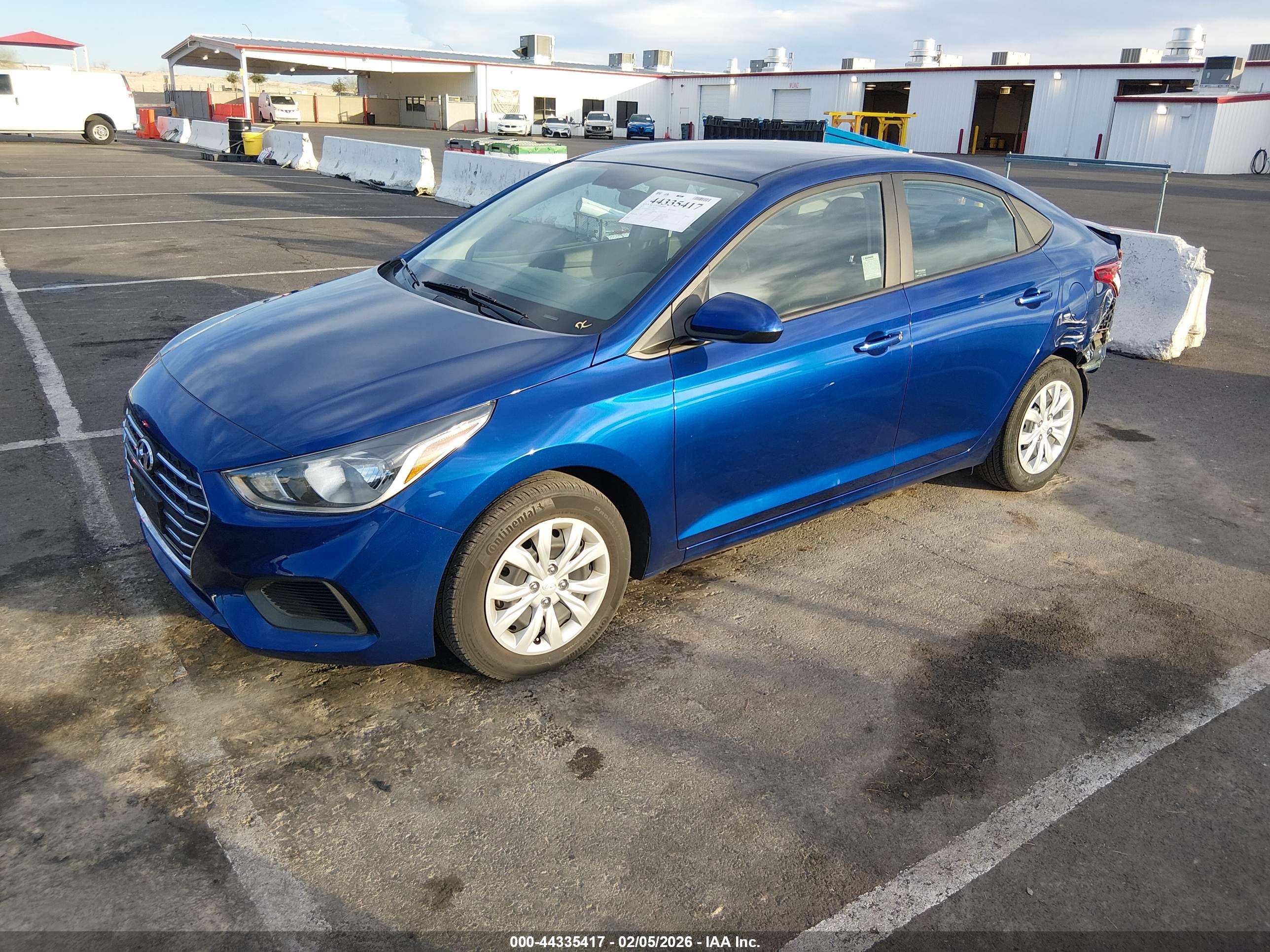 HYUNDAI ACCENT image 2