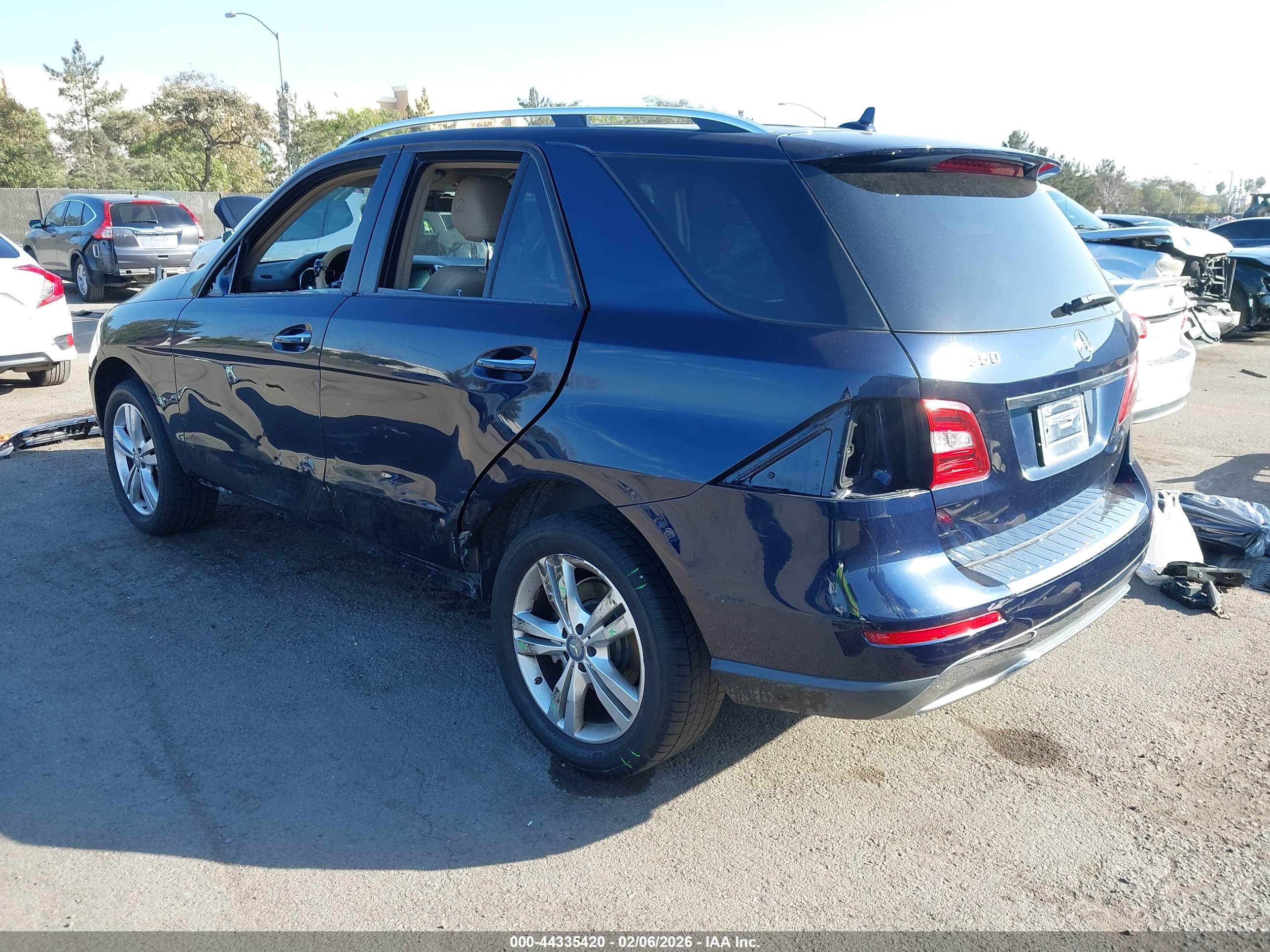 MERCEDES-BENZ ML image 3