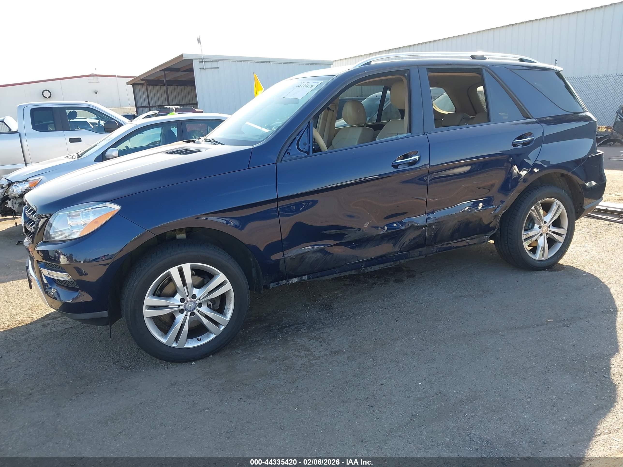 MERCEDES-BENZ ML image 6