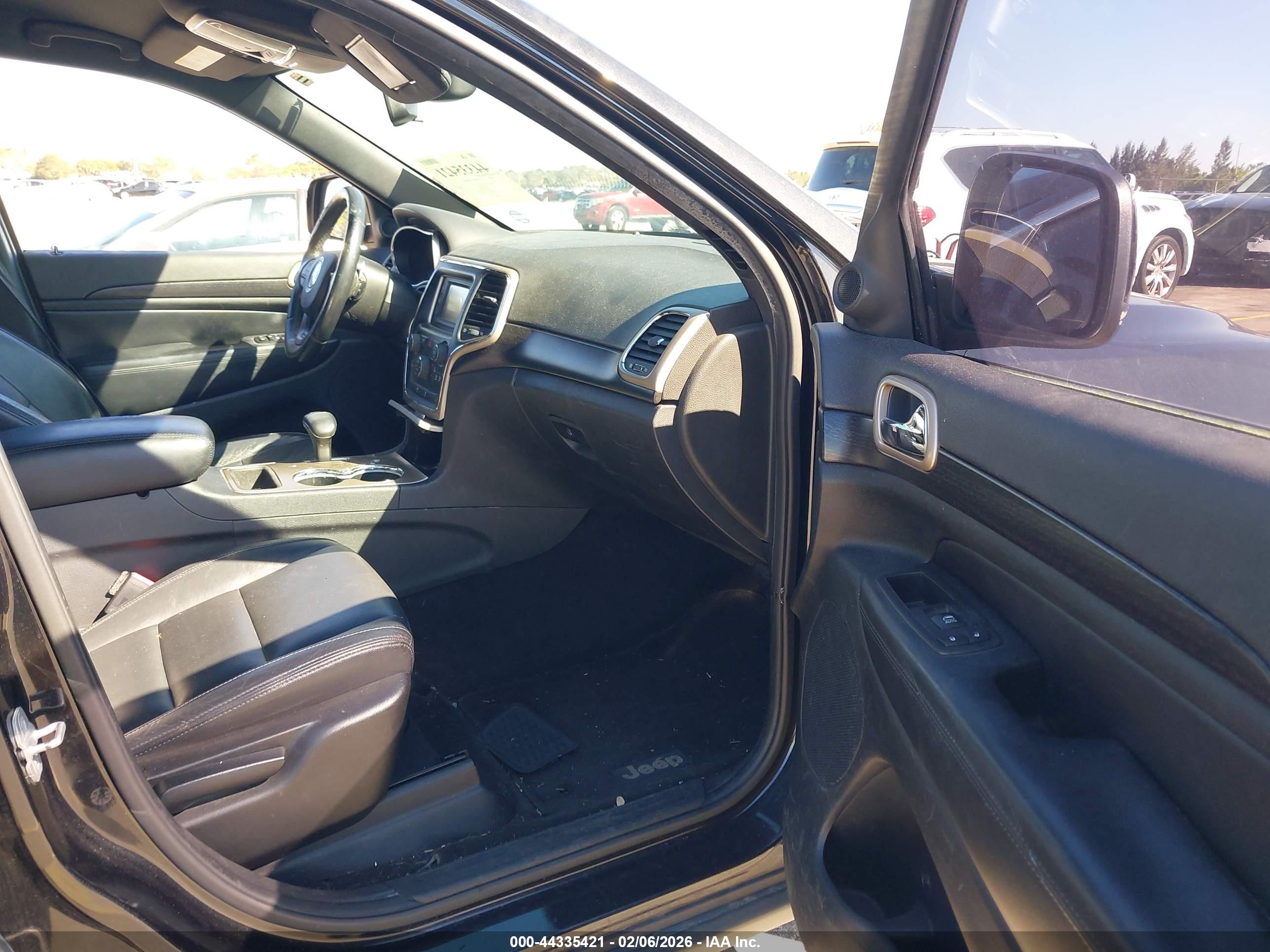 JEEP GRAND image 5