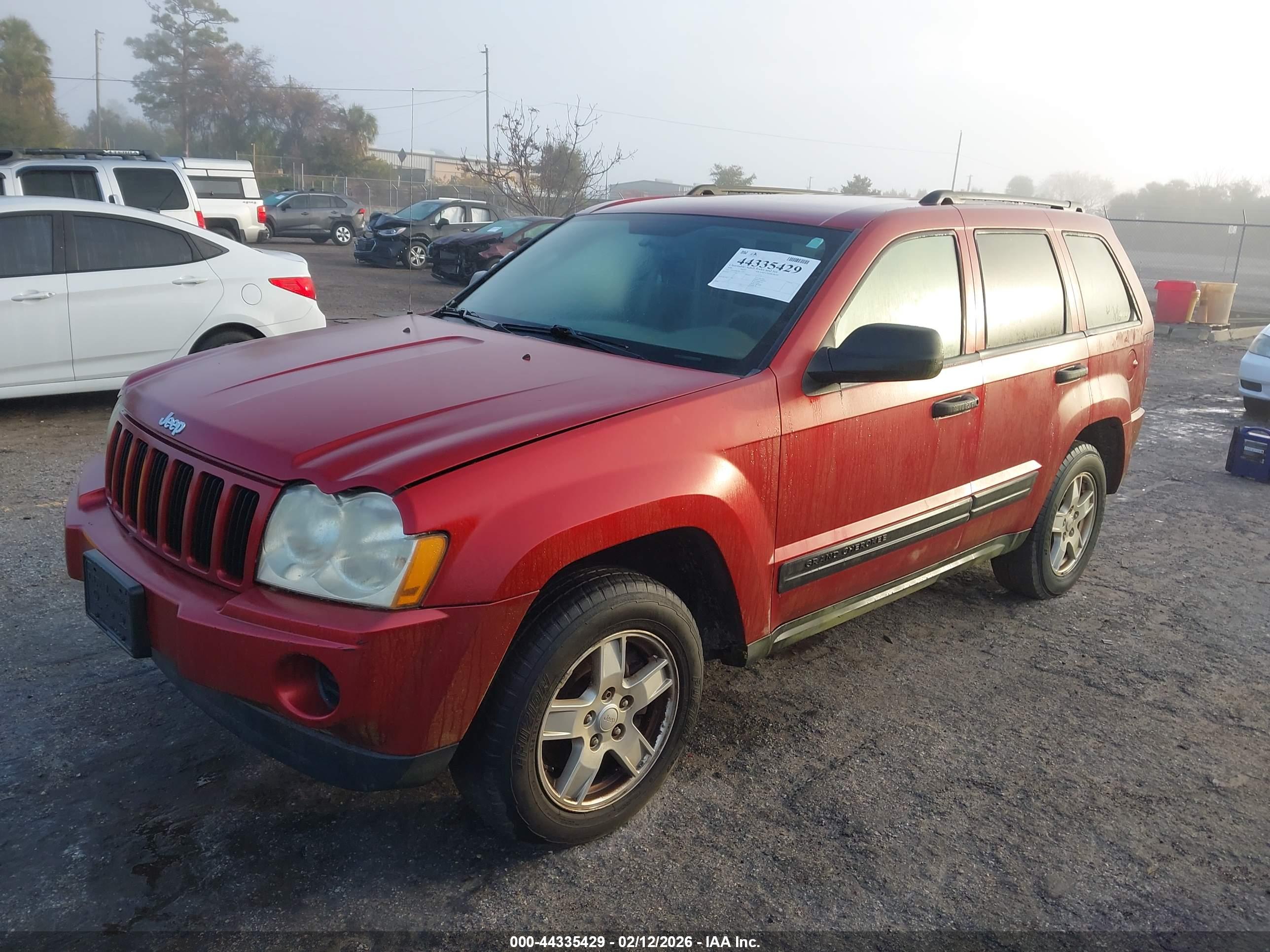 JEEP GRAND image 2