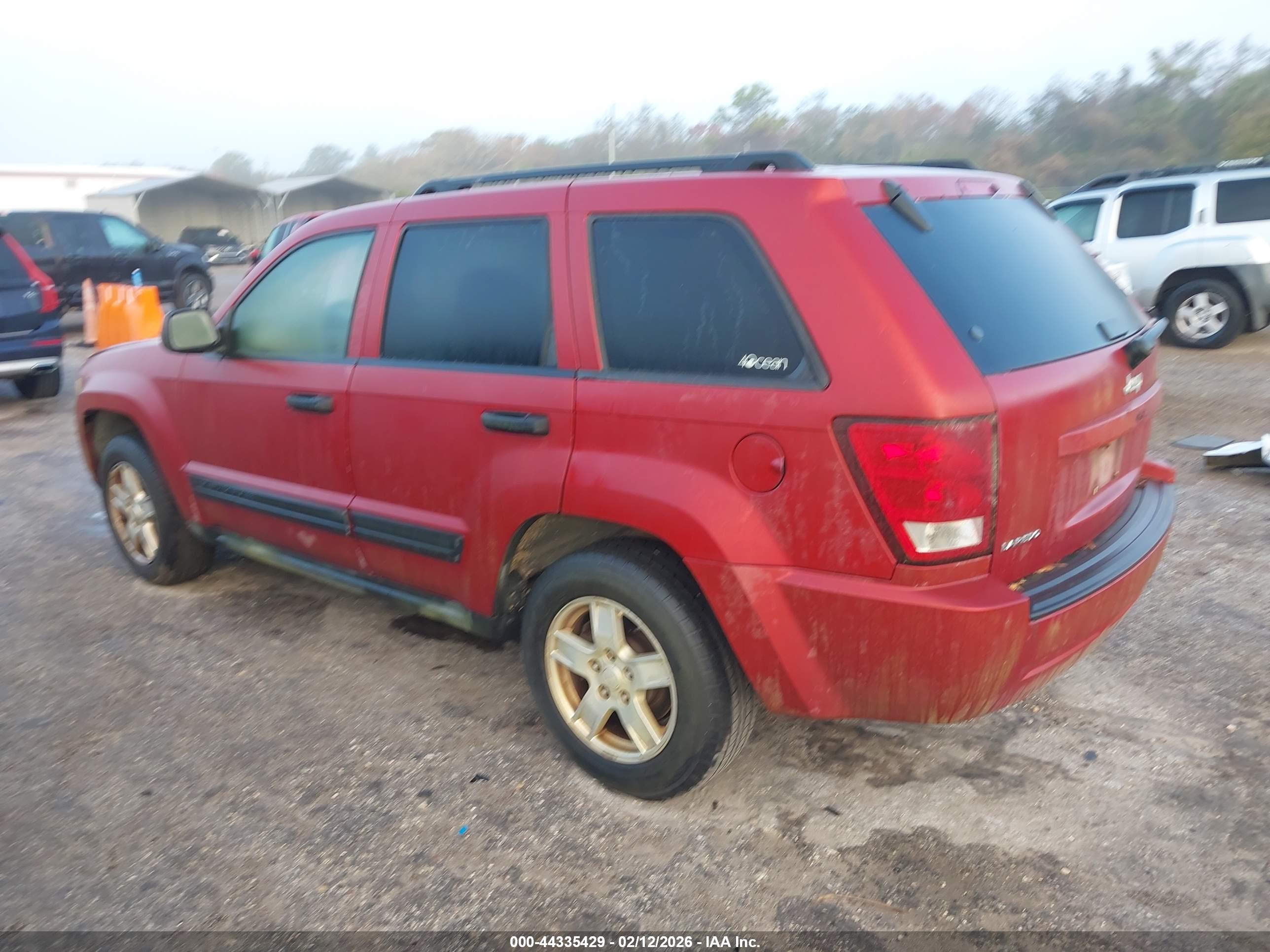 JEEP GRAND image 3