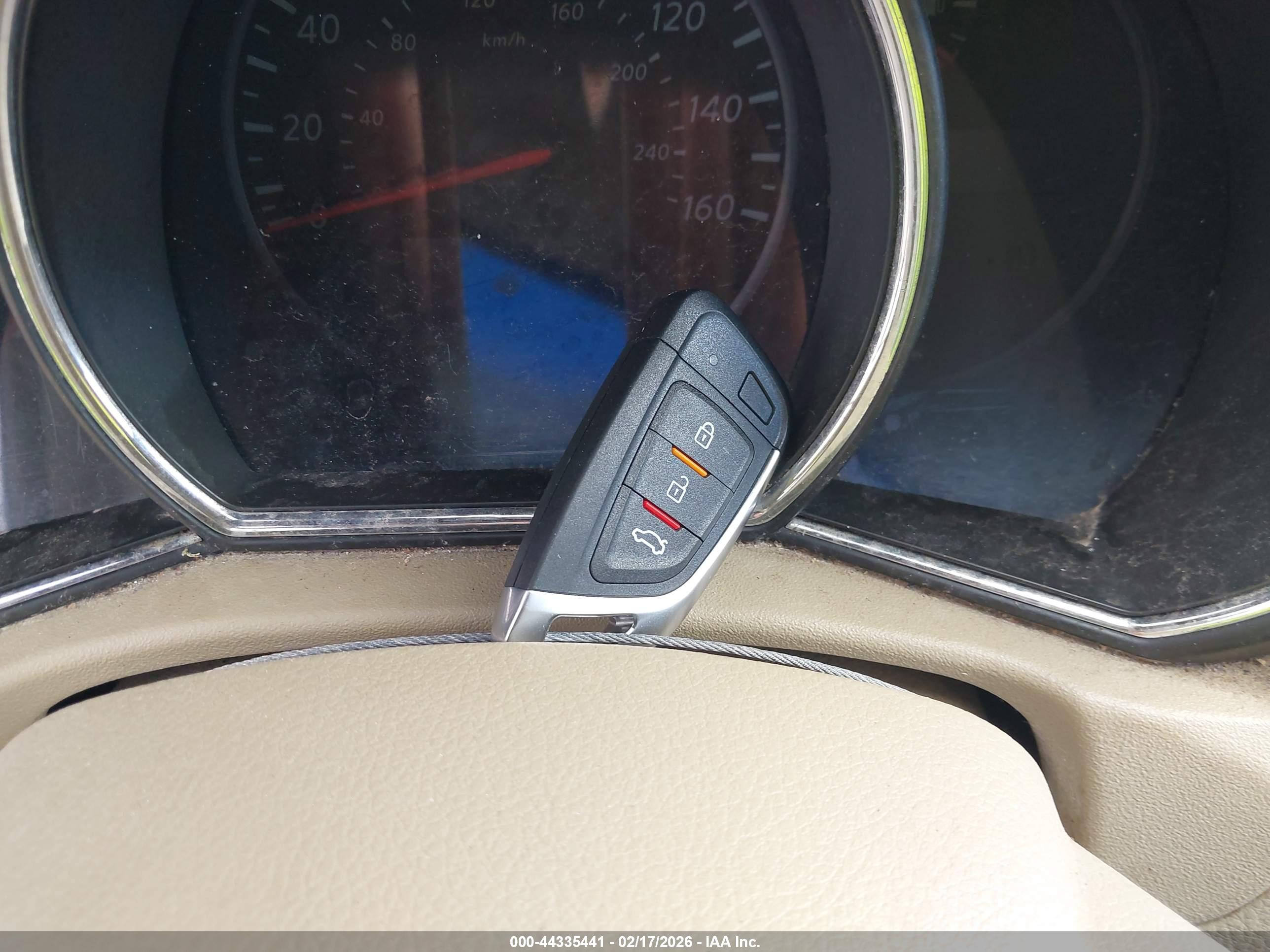 NISSAN MURANO image 11