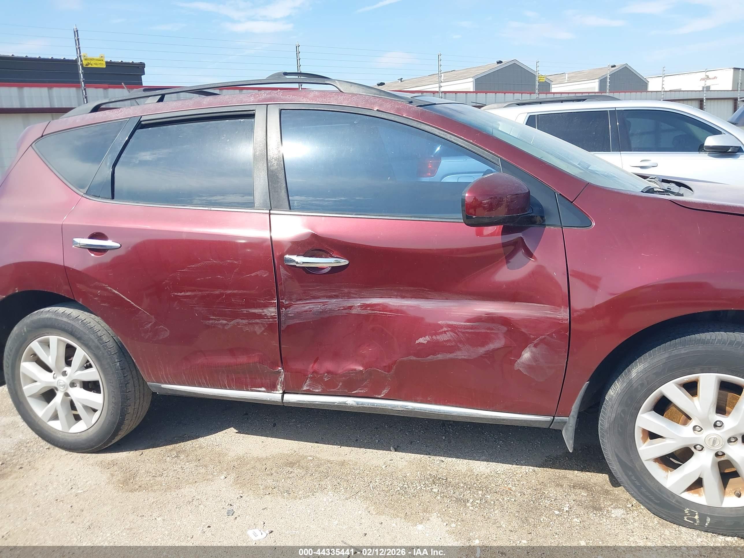 NISSAN MURANO image 6