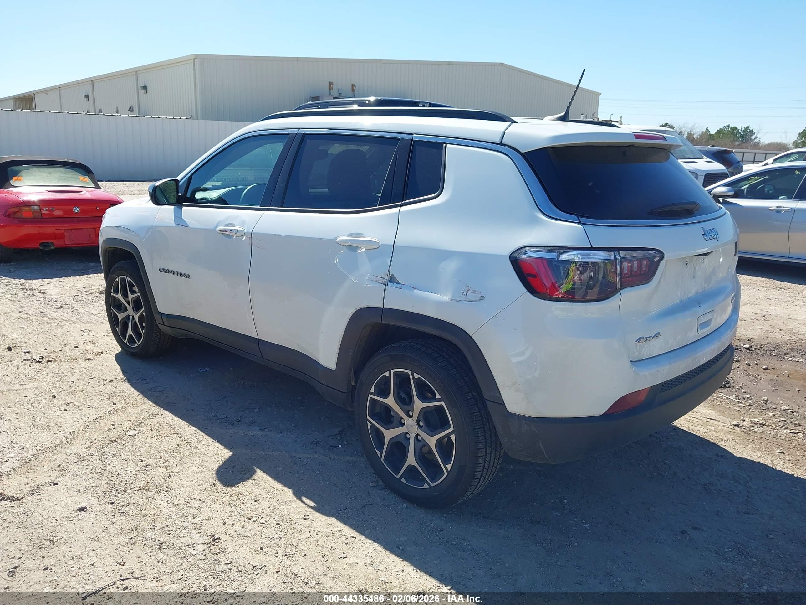 JEEP COMPASS image 3