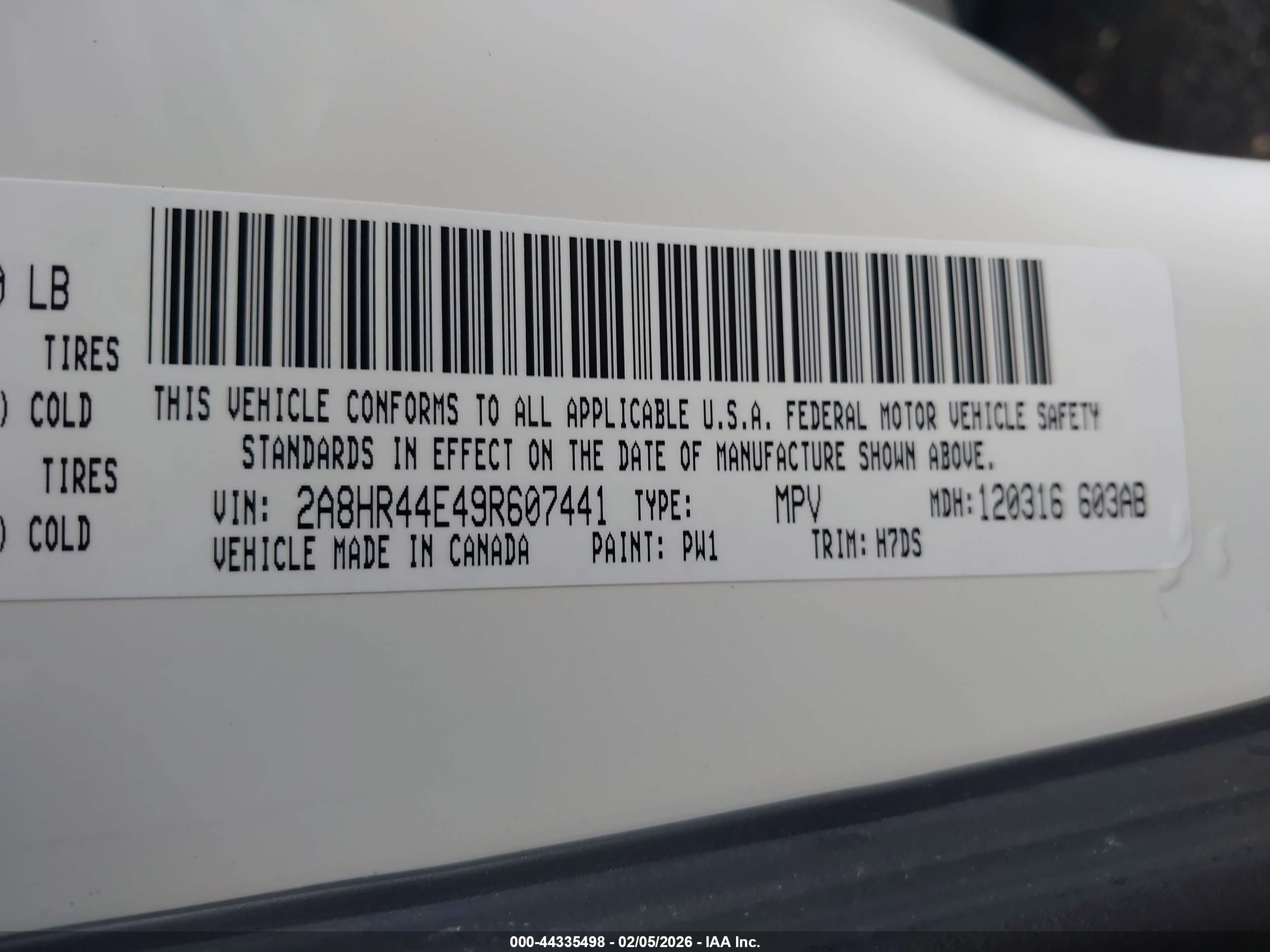 CHRYSLER TOWN image 9