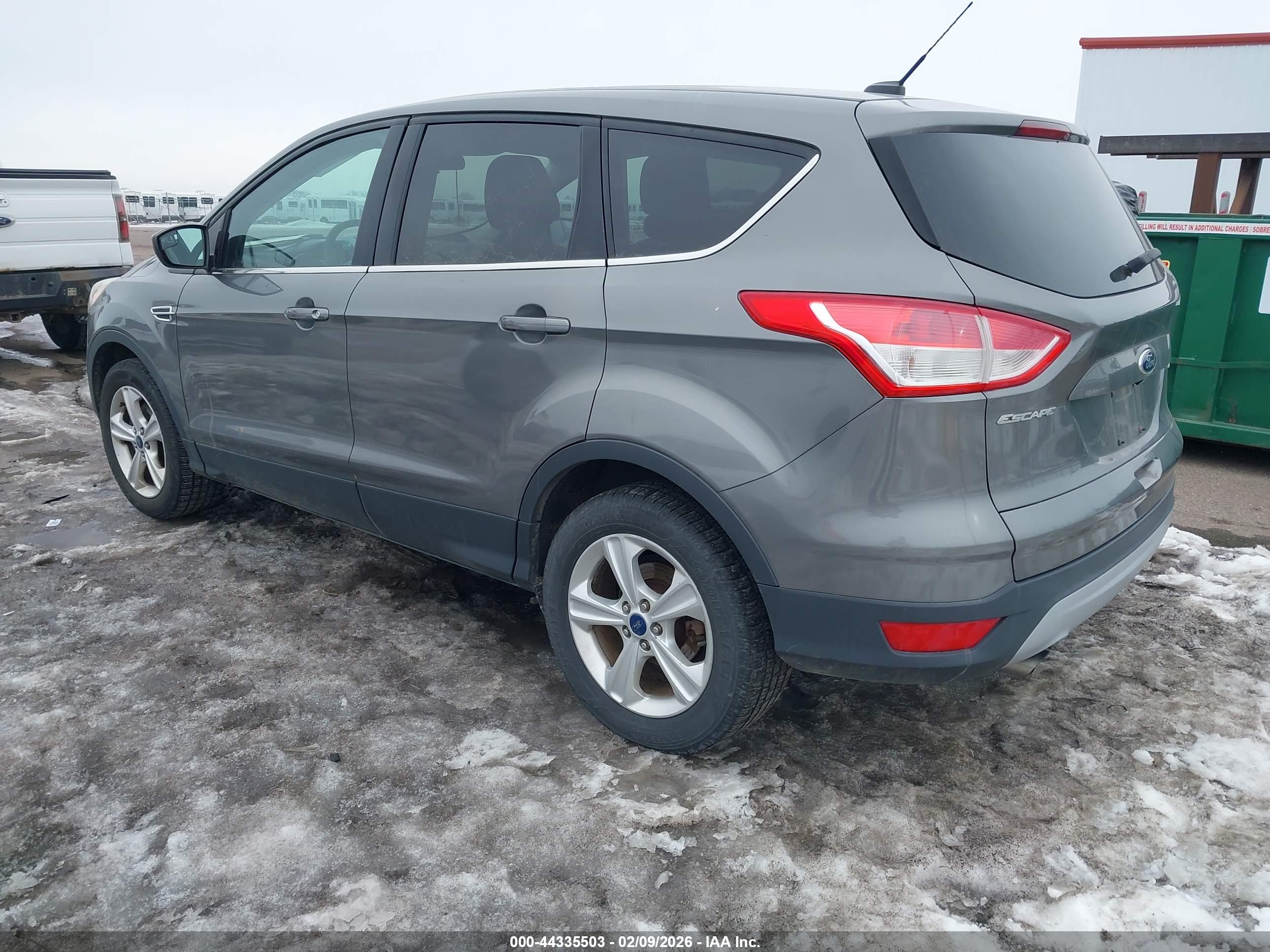 FORD ESCAPE image 3