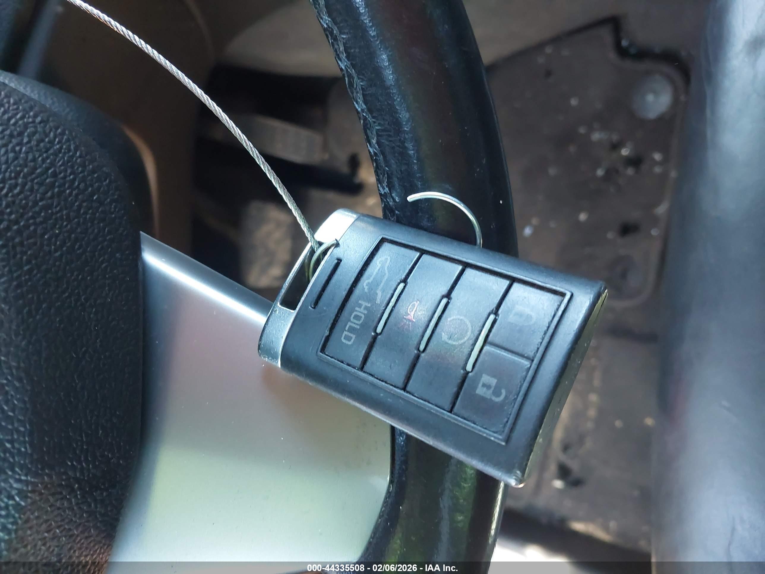 CADILLAC SRX image 11