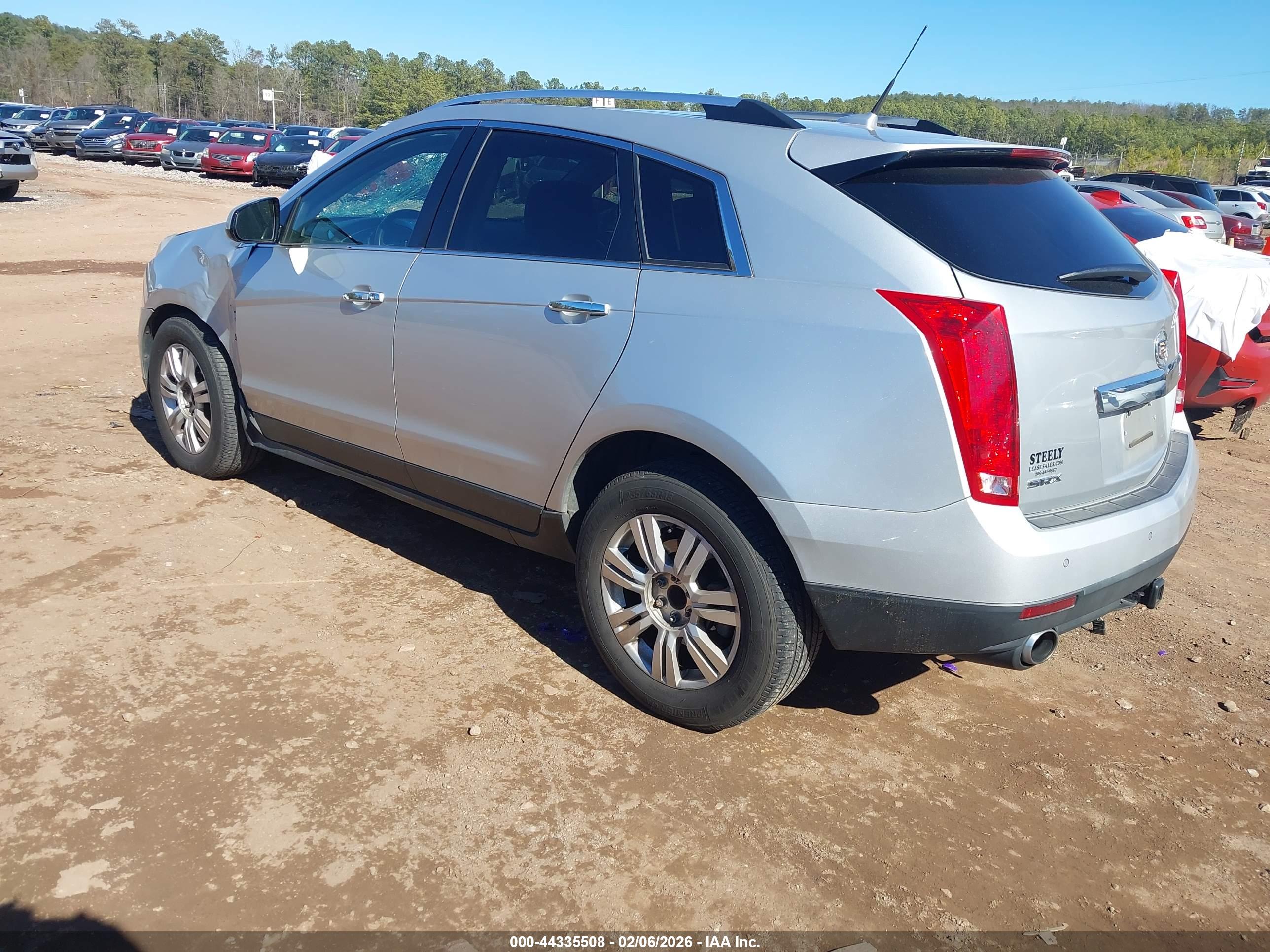 CADILLAC SRX image 3