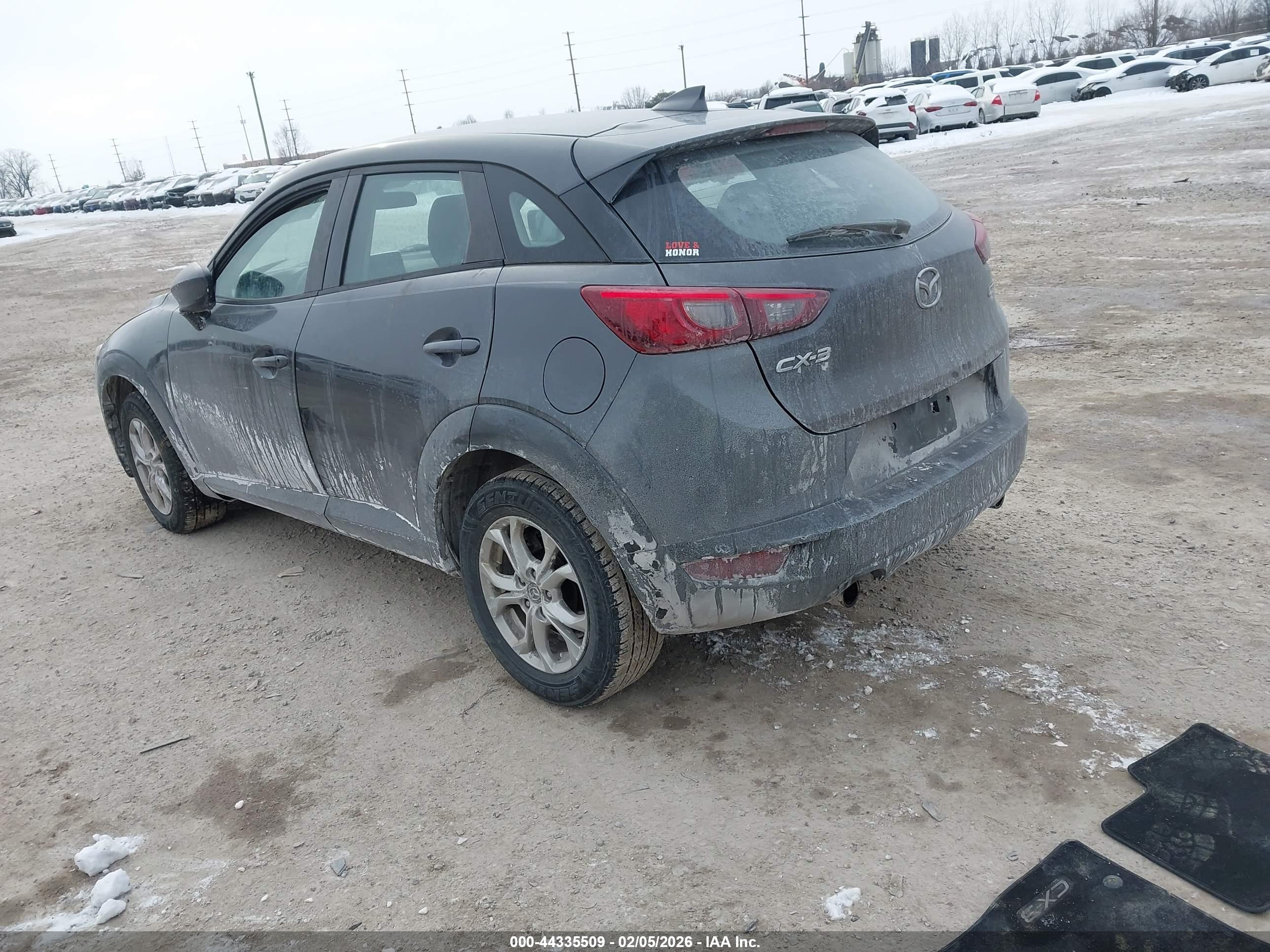 MAZDA CX-3 image 3