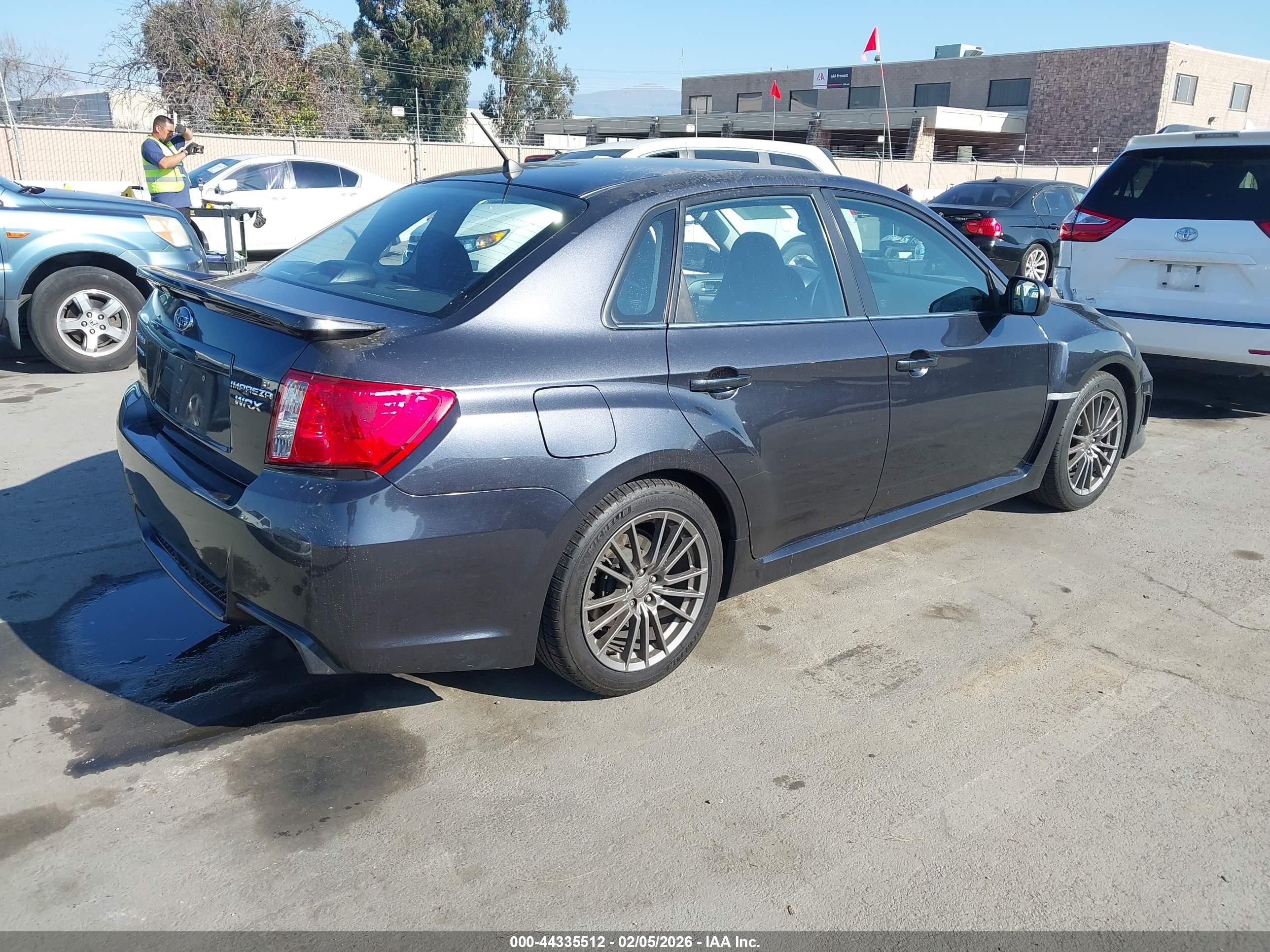 SUBARU IMPREZA image 4