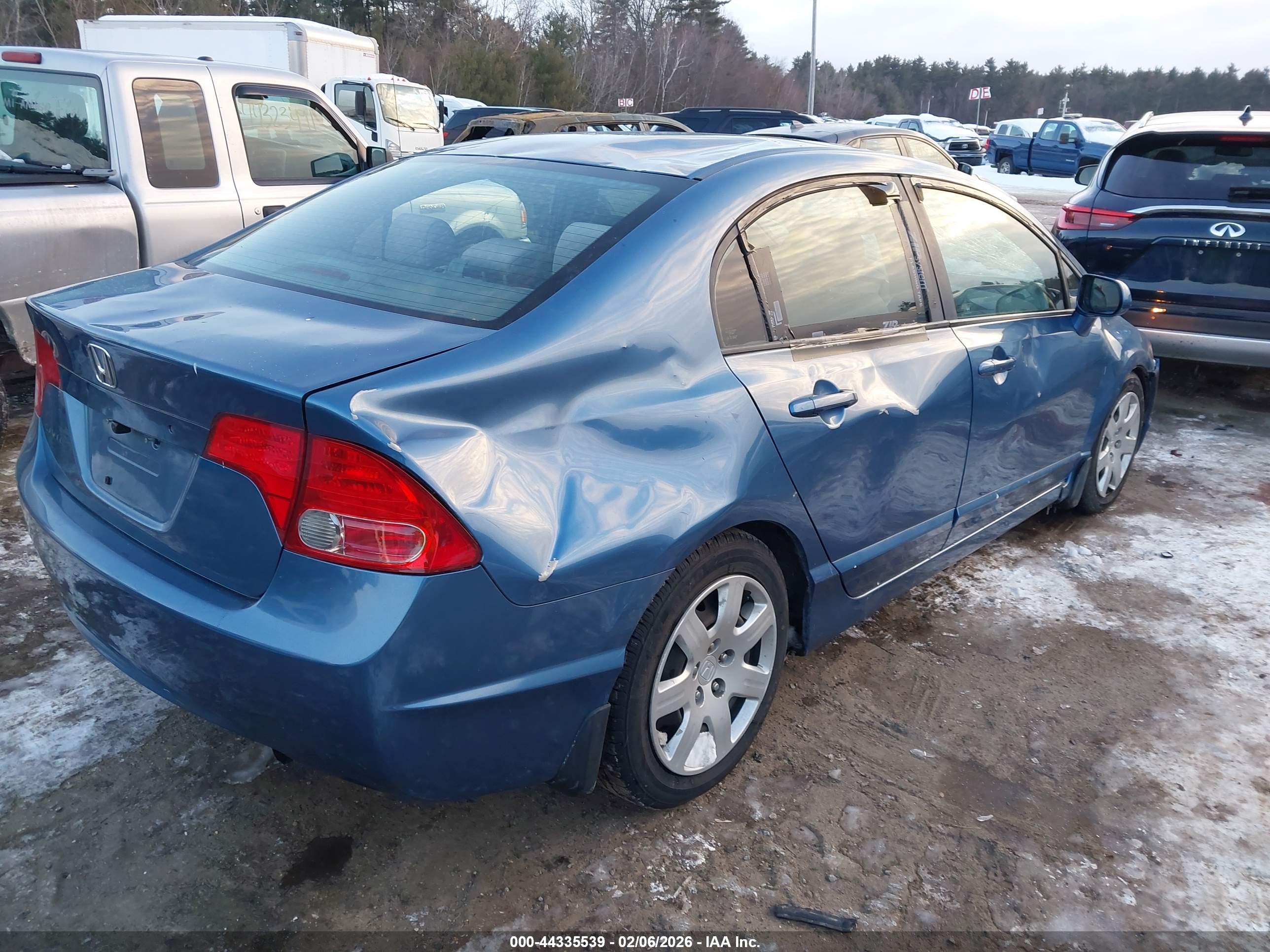 HONDA CIVIC image 4