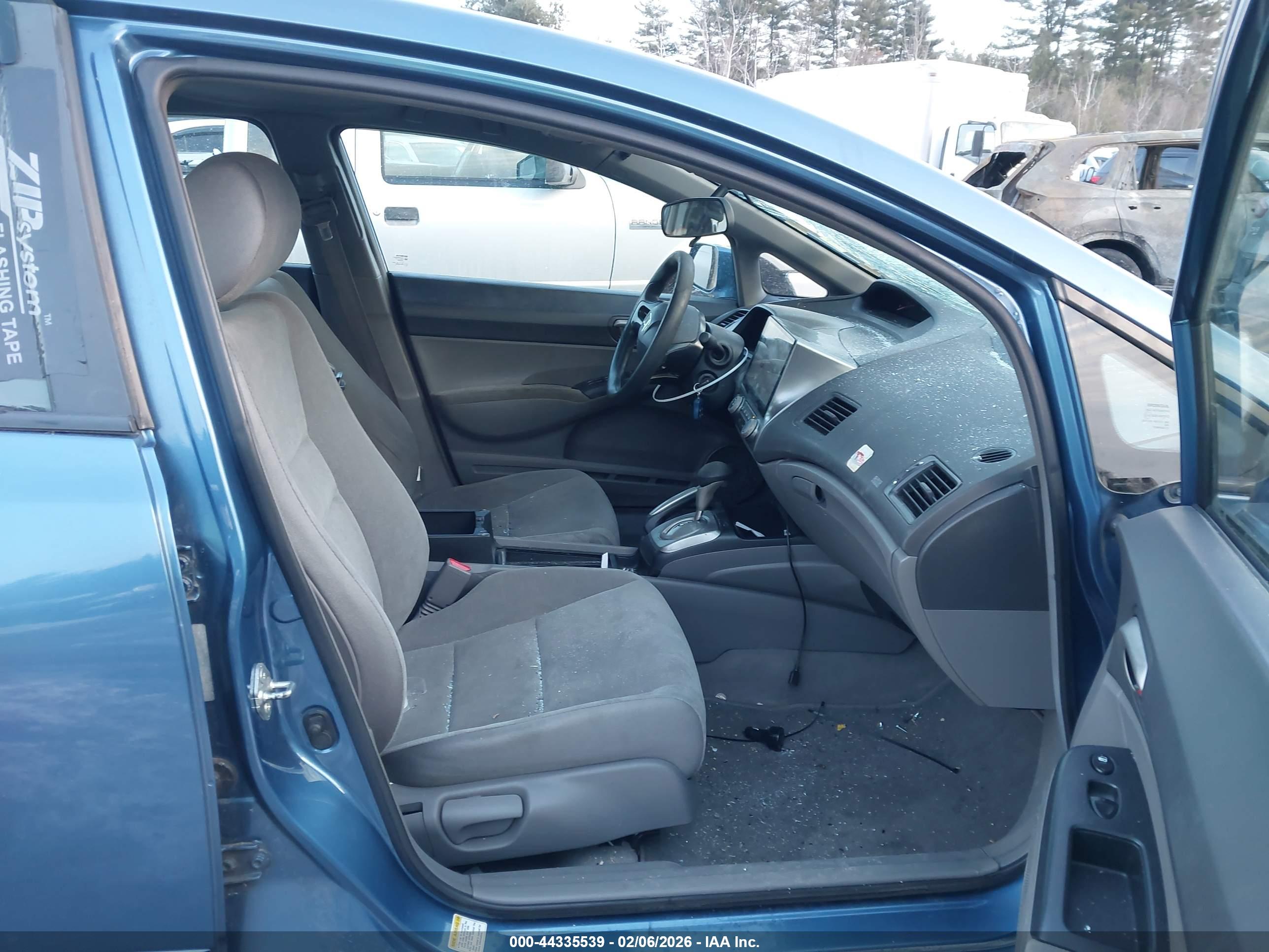 HONDA CIVIC image 5