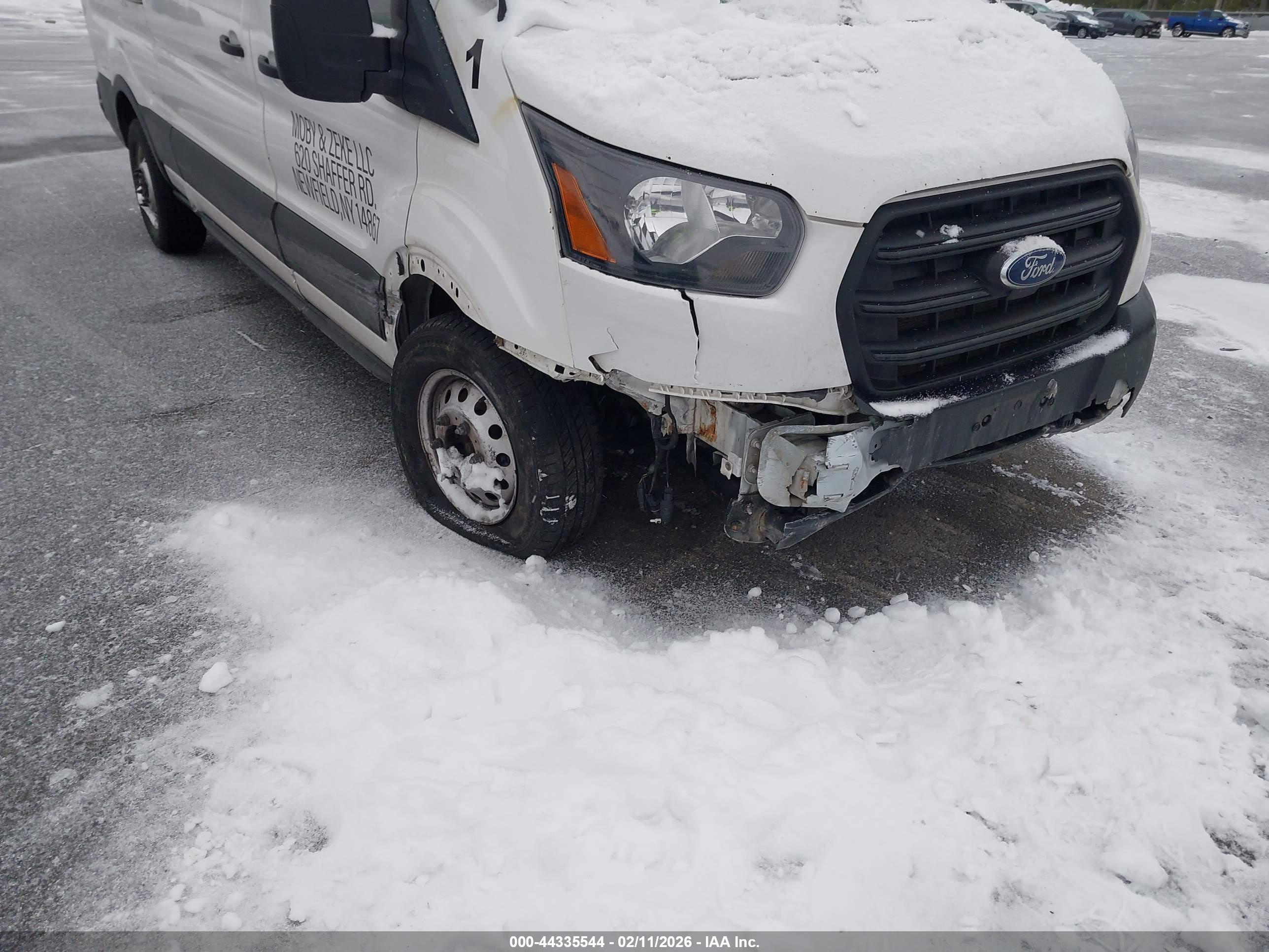 FORD TRANSIT-250 image 6