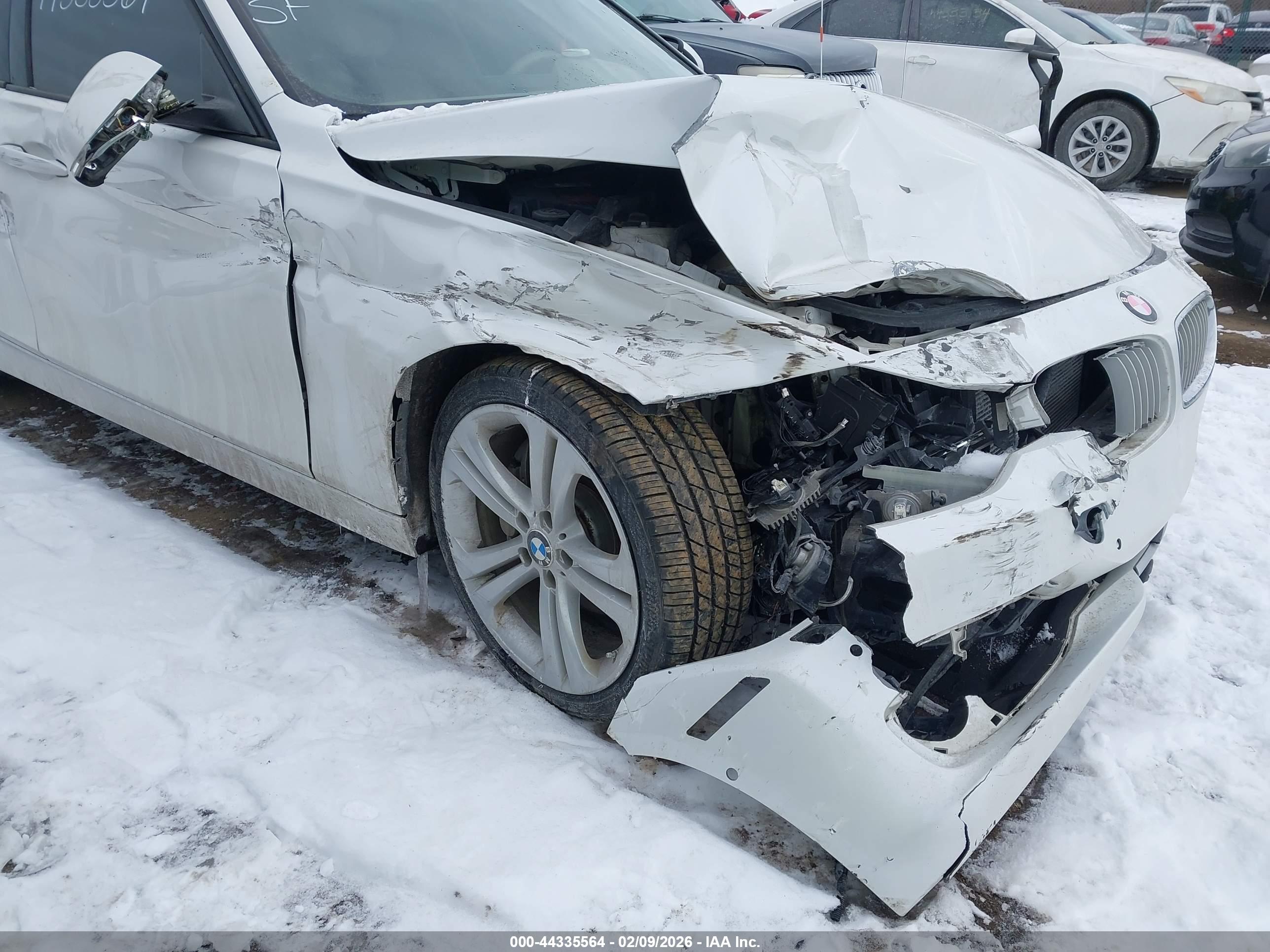BMW 335I image 6