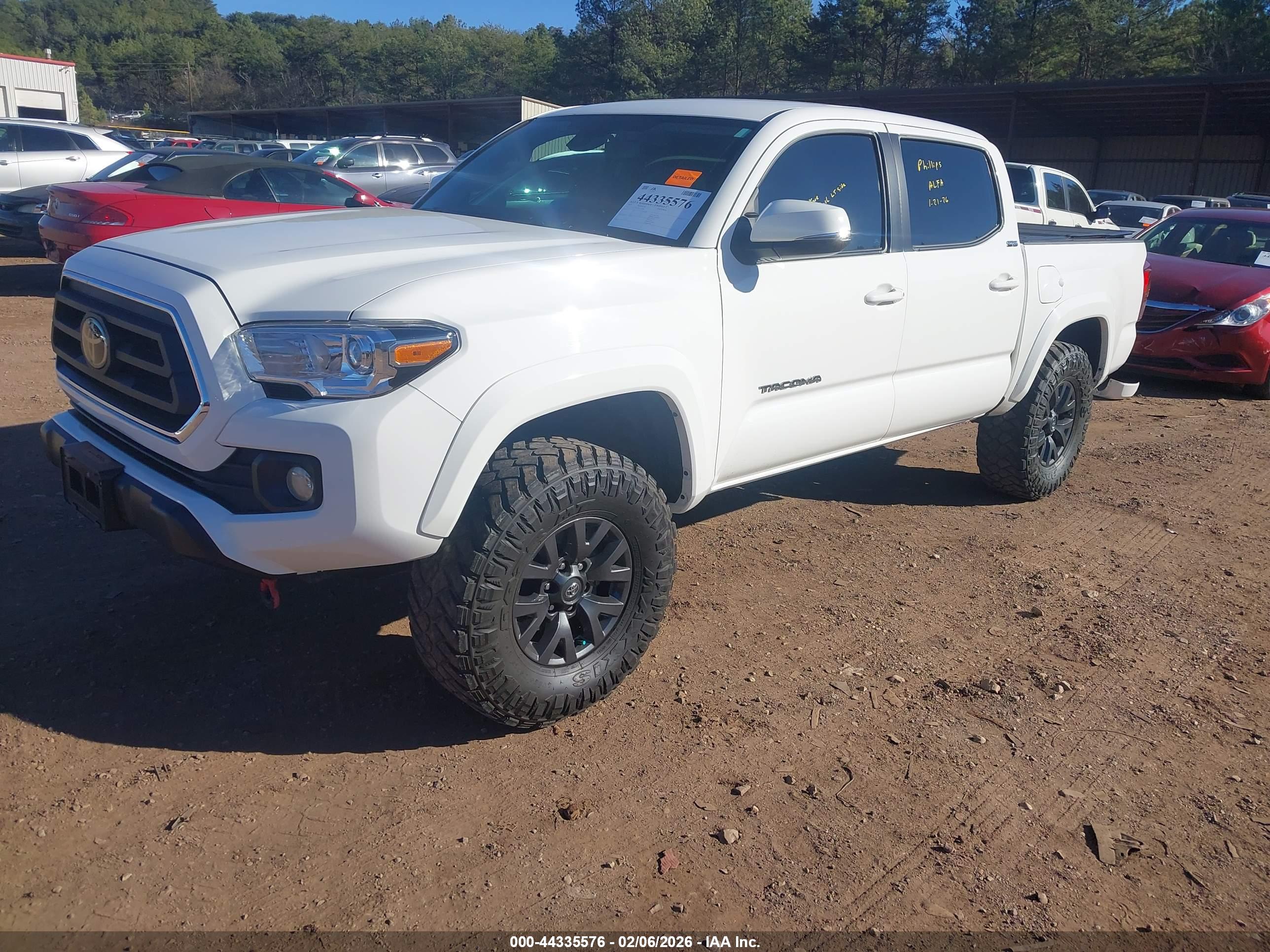 TOYOTA TACOMA image 2