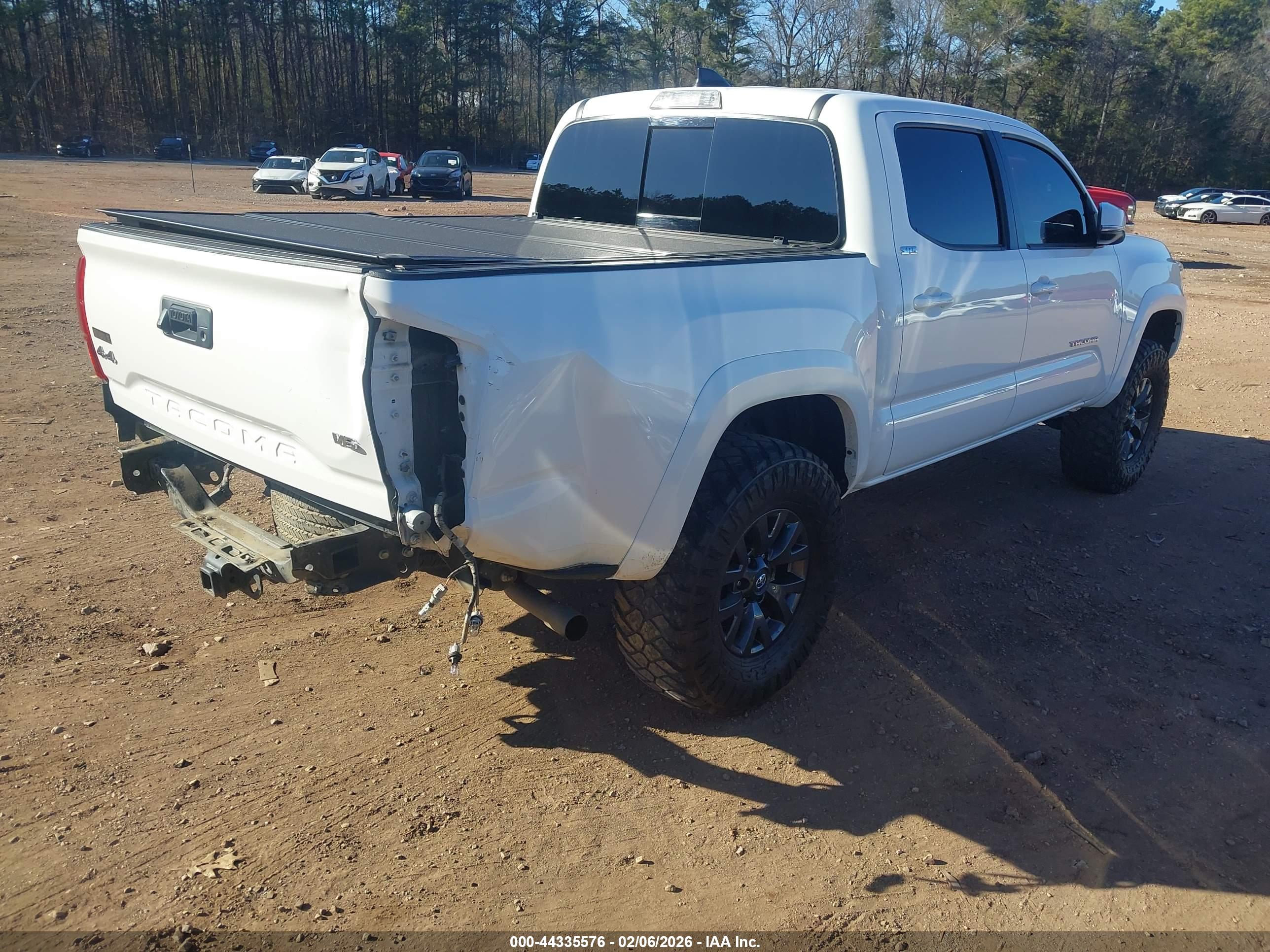 TOYOTA TACOMA image 4
