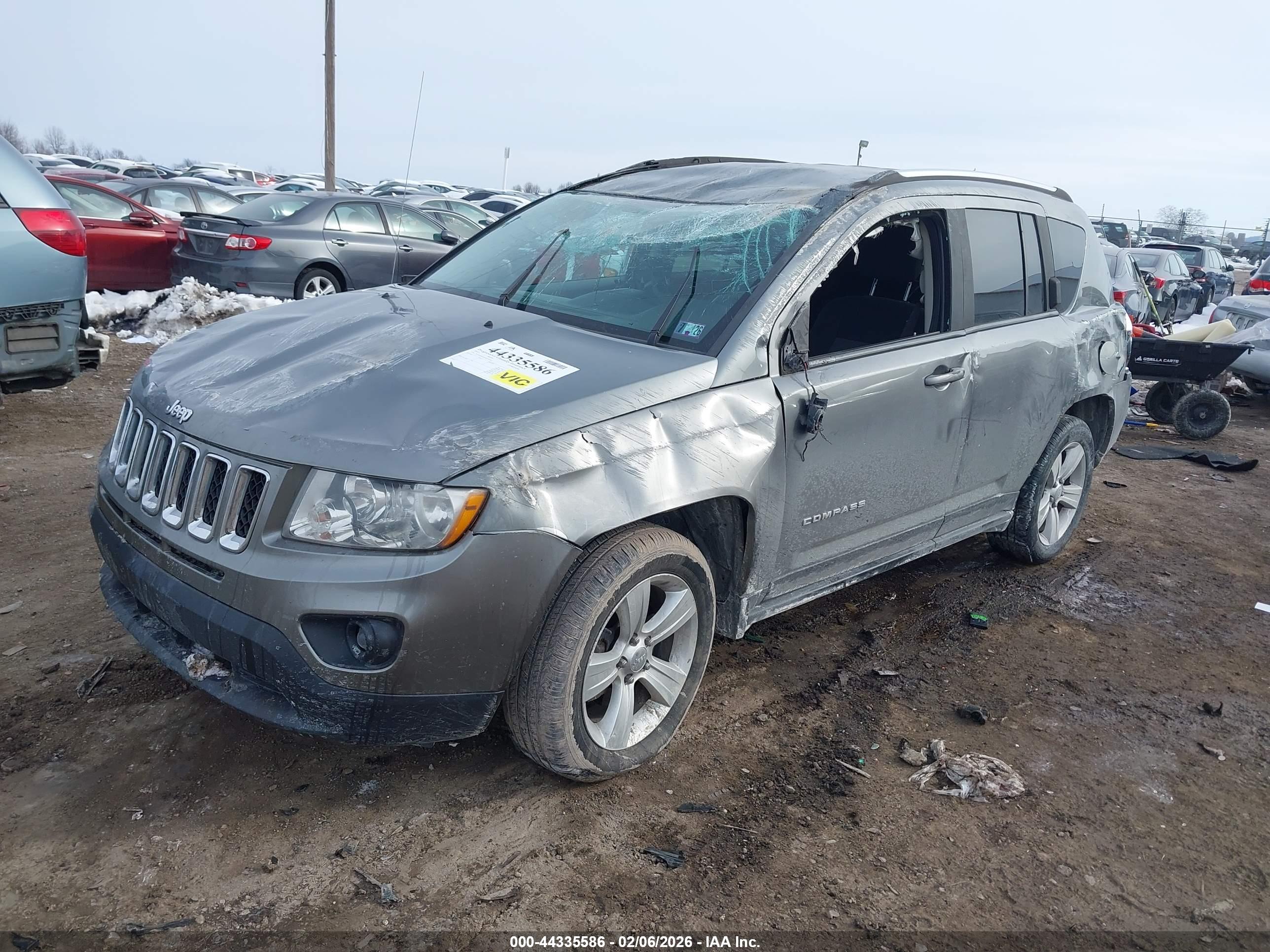 JEEP COMPASS image 2