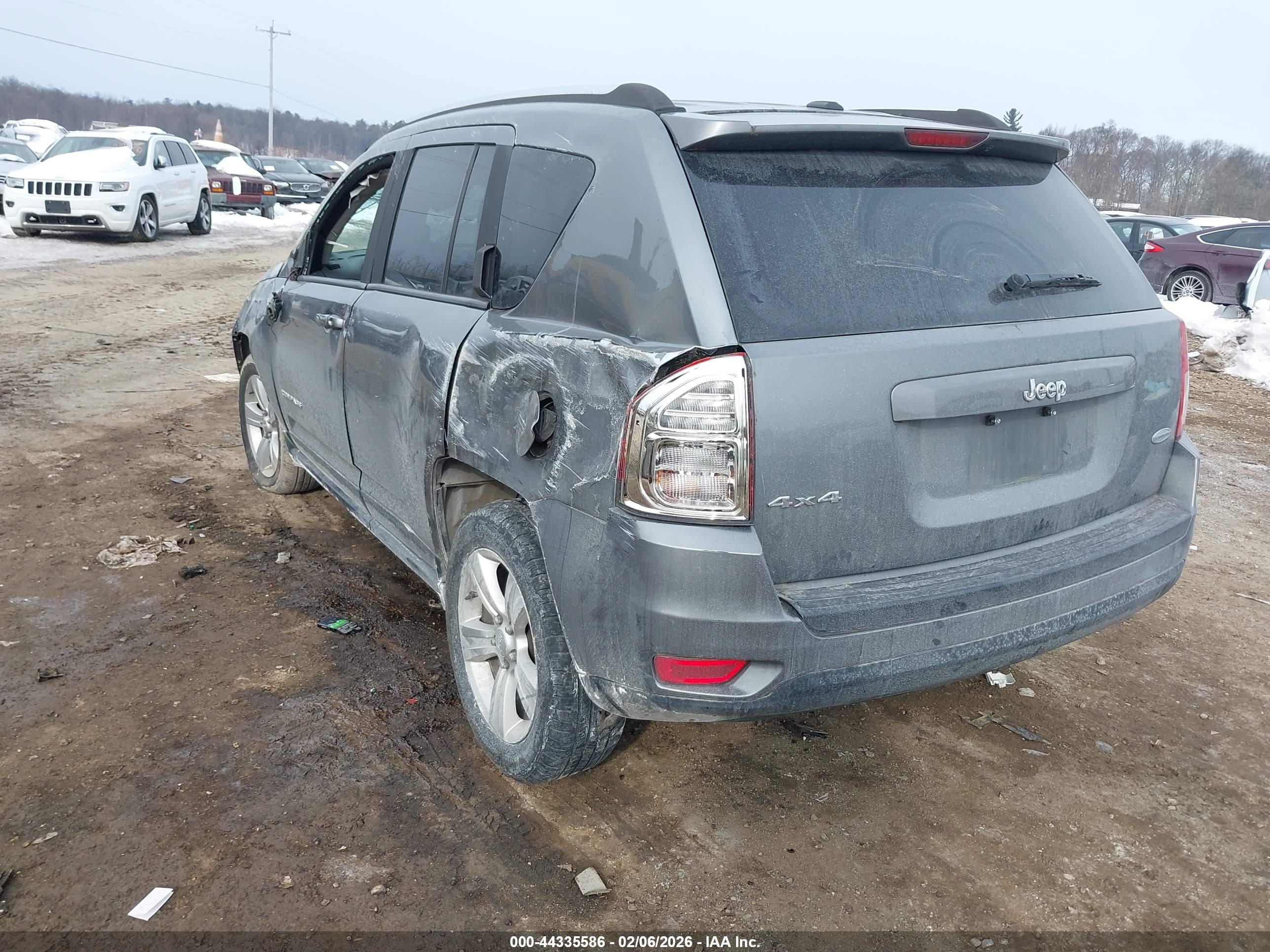 JEEP COMPASS image 3